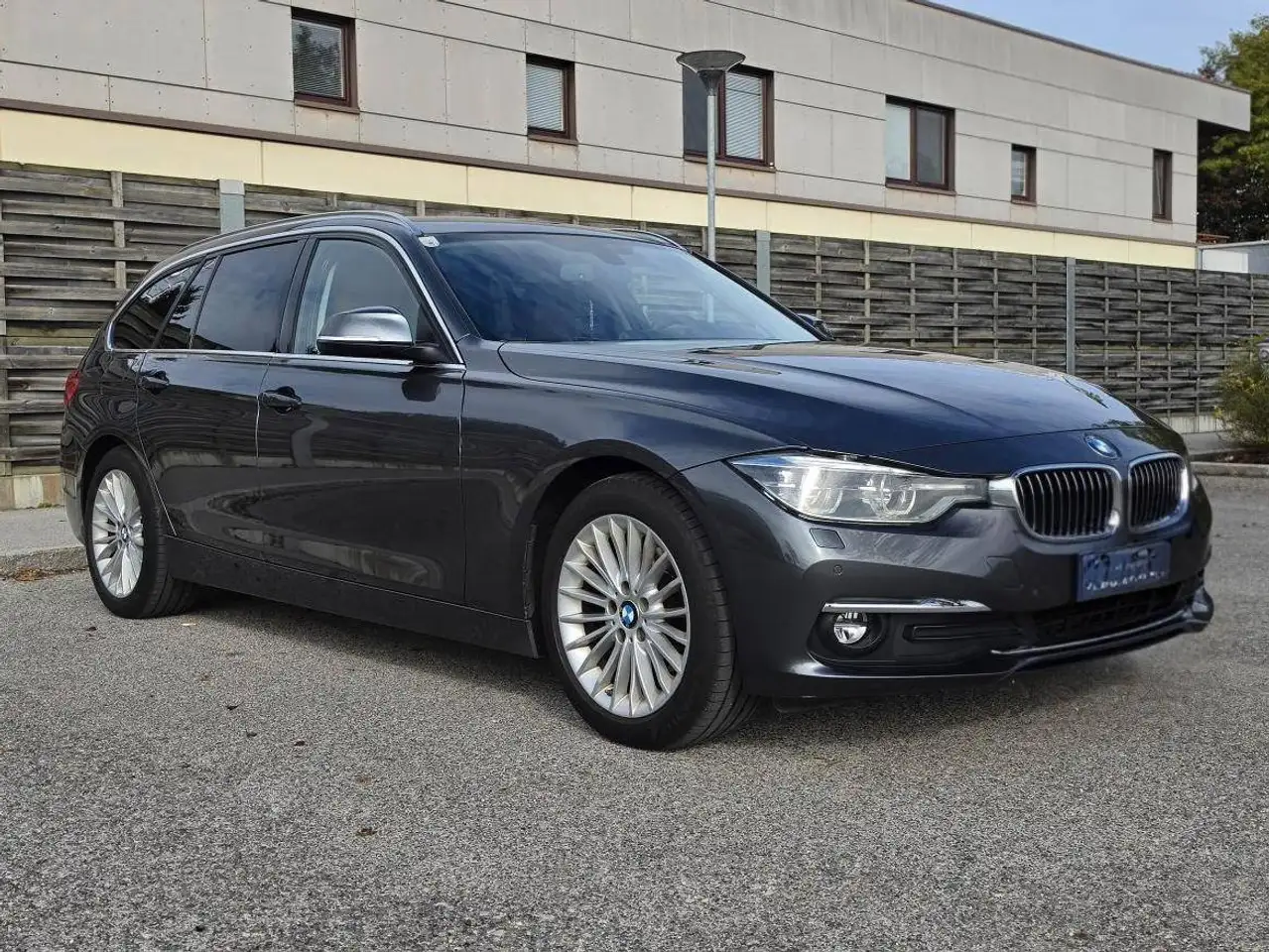 BMW 318