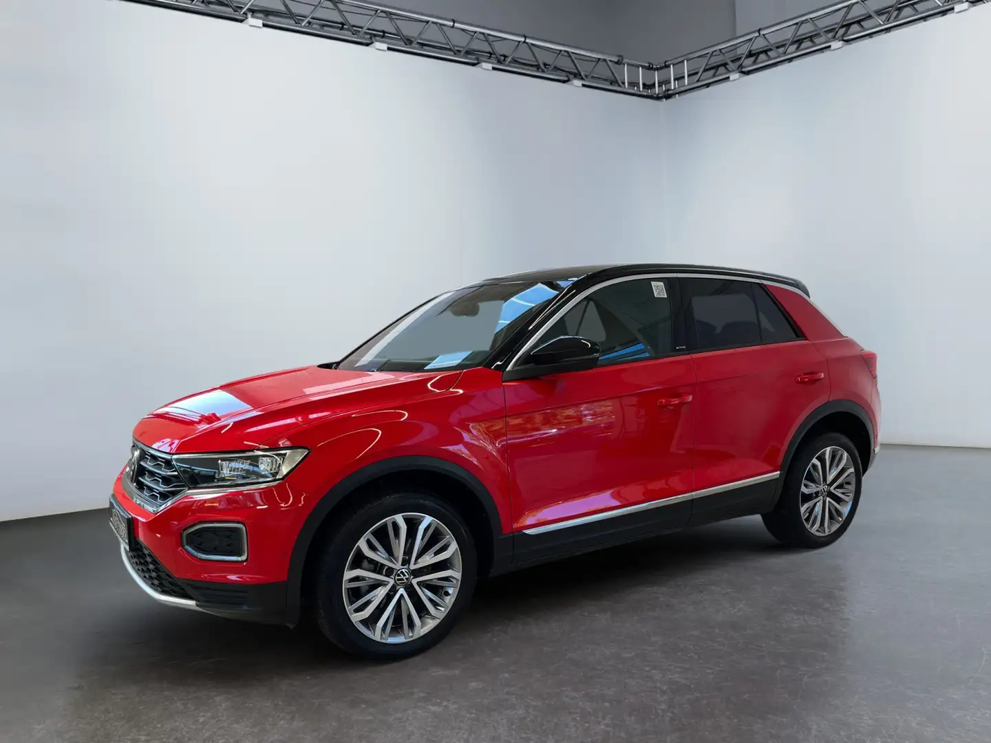 Volkswagen T-Roc Active 1.0TSI Rückfahrkamera Klimaautomatik Rot - 2
