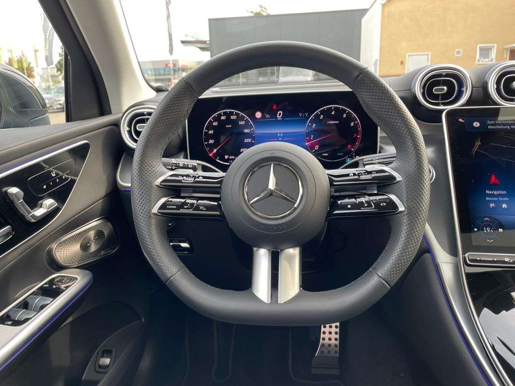 Mercedes-Benz GLC 200