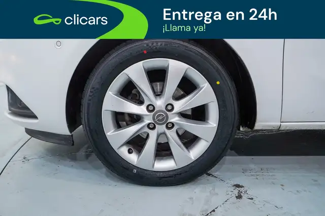 Opel Corsa view 11