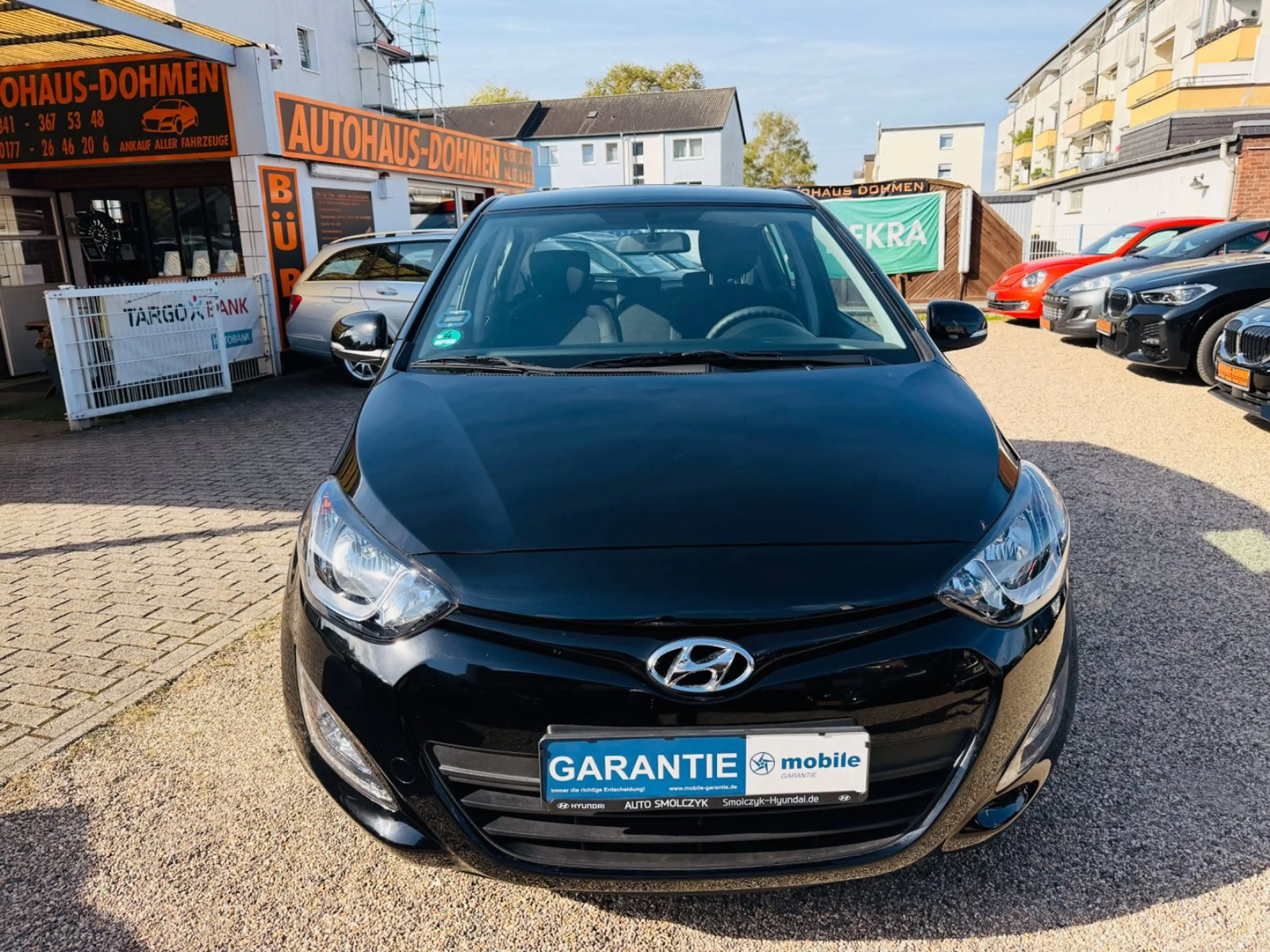 Hyundai i20 Trend aus 1 Hand echte KM Scheckheft+Klima — photo 2