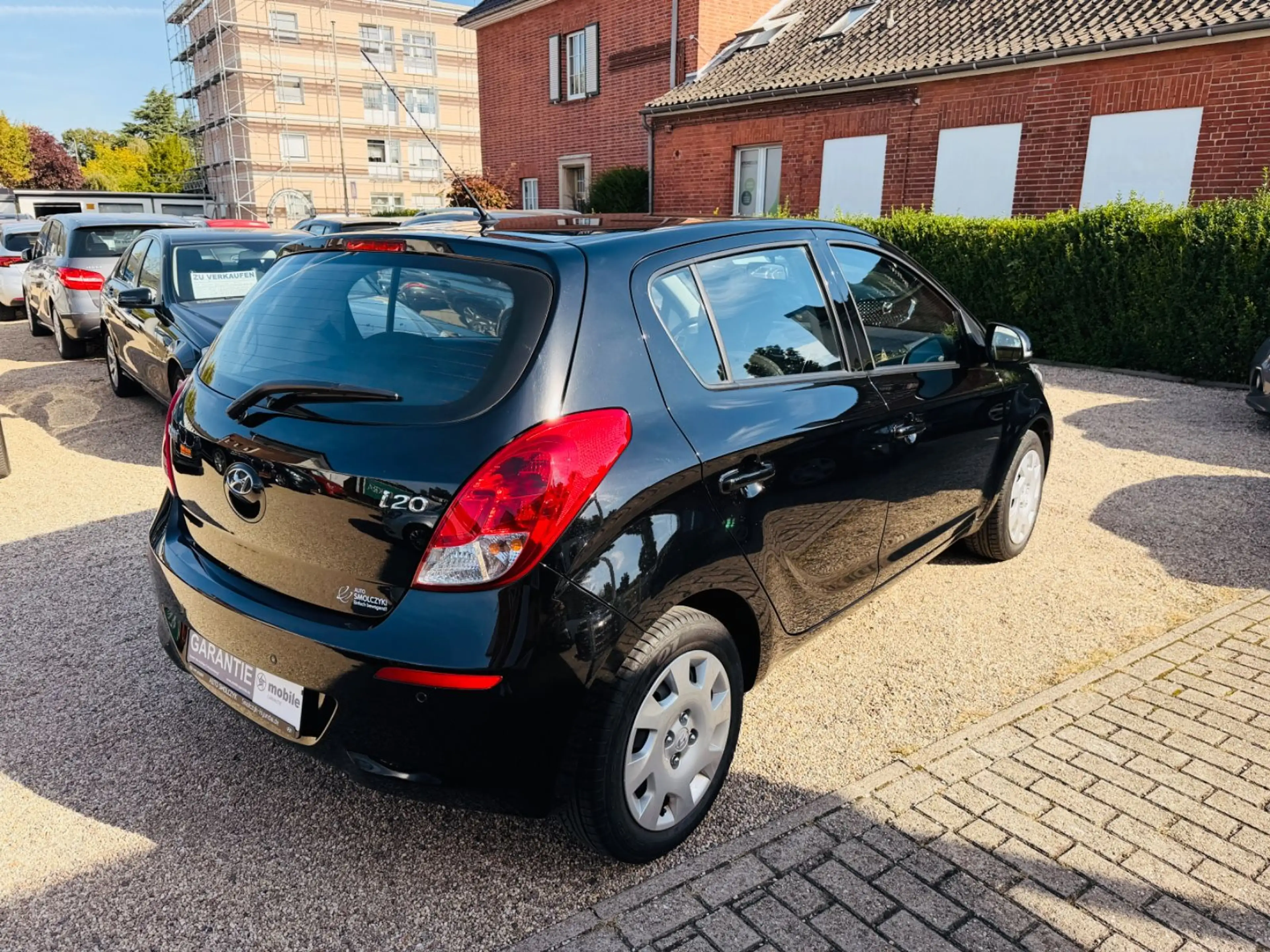 Hyundai i20 Trend aus 1 Hand echte KM Scheckheft+Klima — photo 8