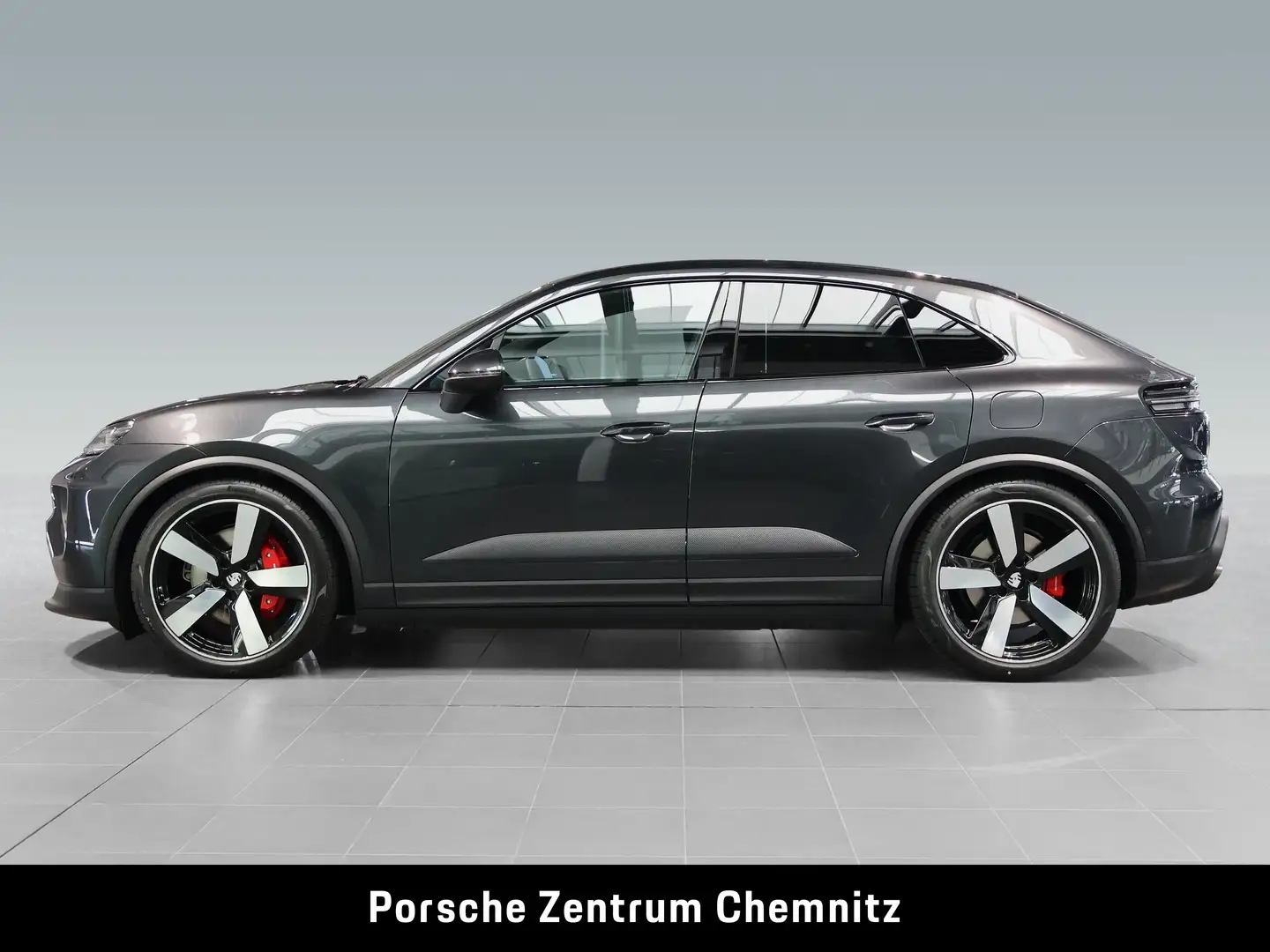 Porsche Macan 4S Electric Luft;Matrix;BOSE;Pano;22Zoll Grau - 2