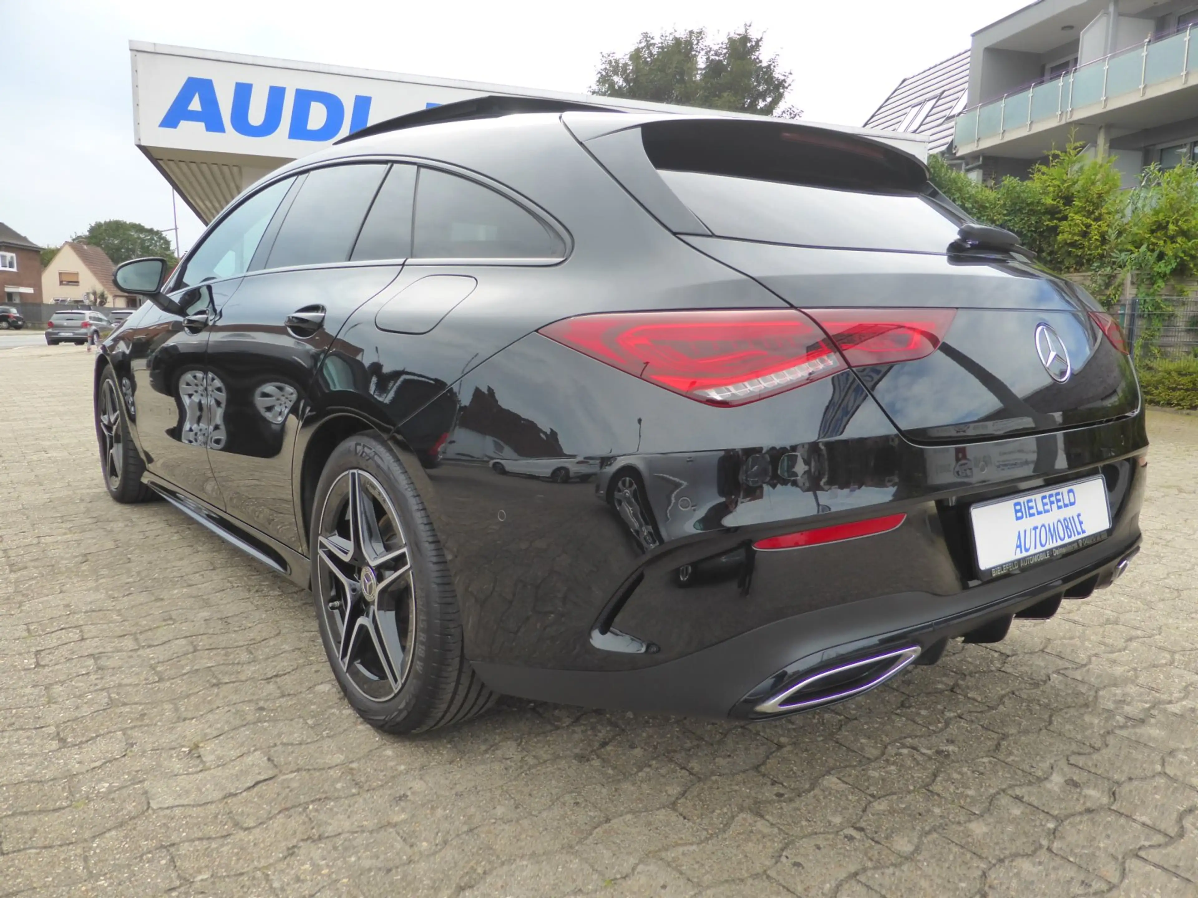 Mercedes-Benz CLA 220 d Shooting Brake AMG Line Standhzg/Pano/LED/Navi/A — photo 15