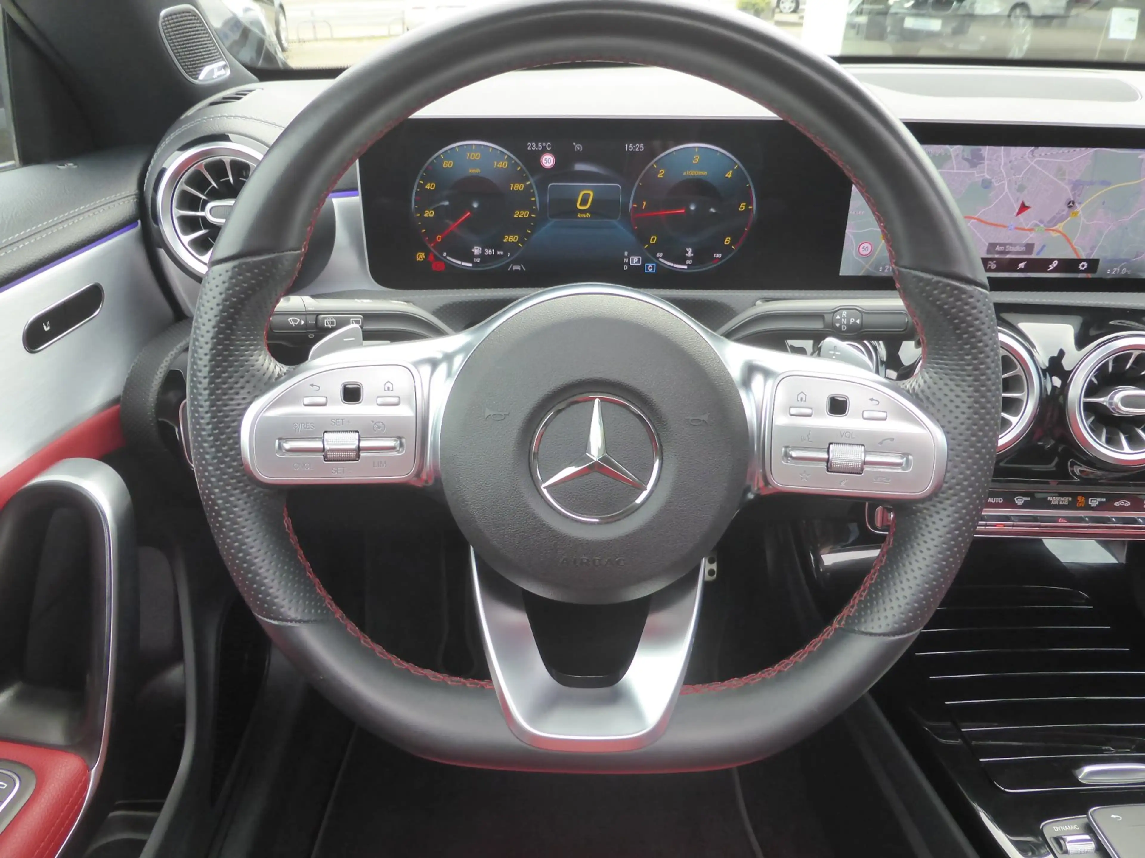 Mercedes-Benz CLA 220 d Shooting Brake AMG Line Standhzg/Pano/LED/Navi/A — photo 8