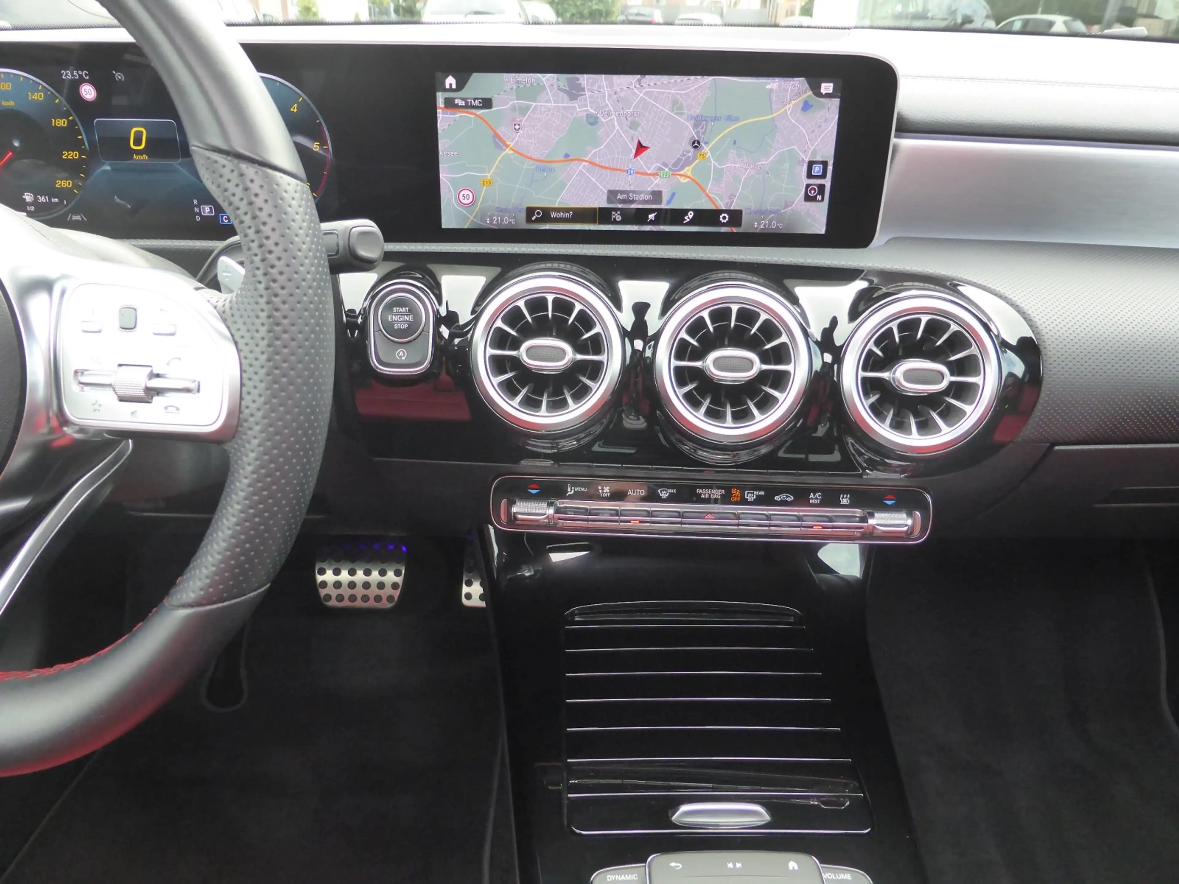 Mercedes-Benz CLA 220 d Shooting Brake AMG Line Standhzg/Pano/LED/Navi/A — photo 9