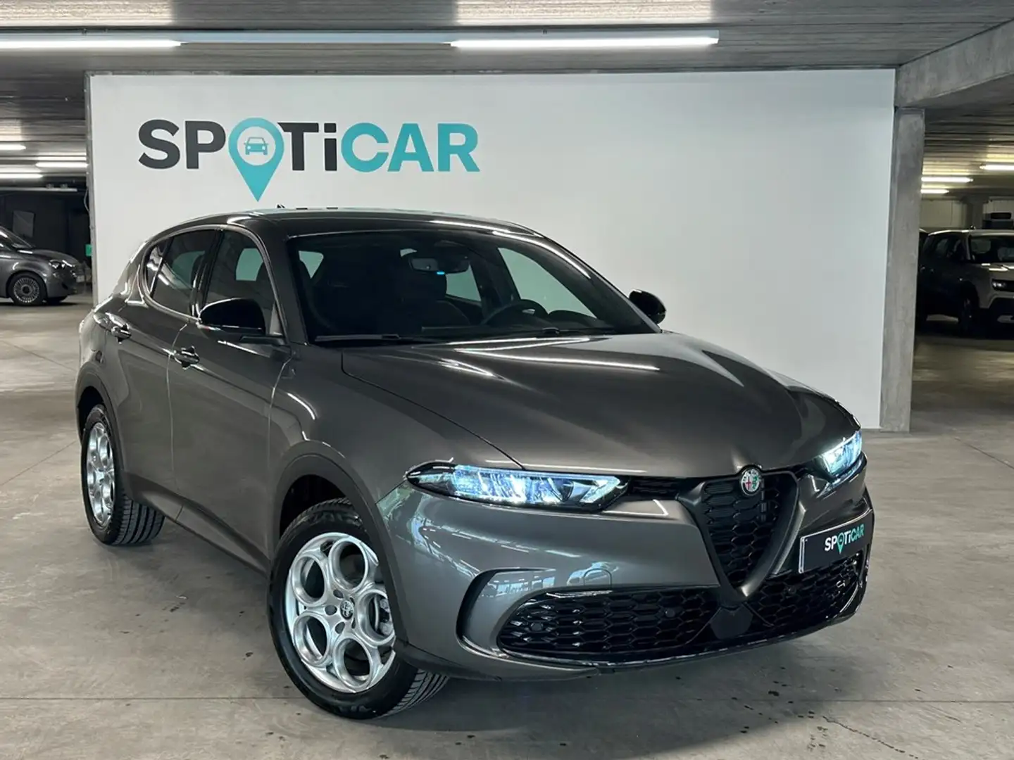 Alfa Romeo Tonale Sprint Argent - 1