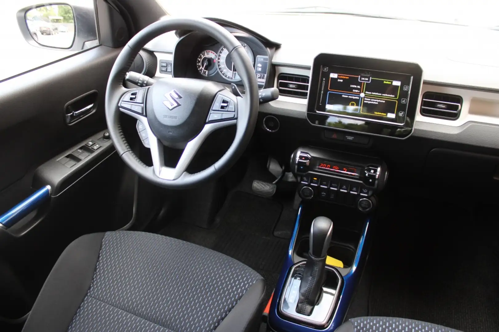 Suzuki Ignis 1.2 SmartHybrid Style Automaat Blanc - 2