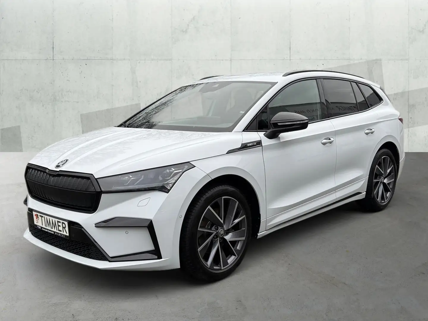 Skoda Enyaq iV 60 62 kWh +LED +AHK +RKAM +ACC +LM +SHZ + Weiß - 2