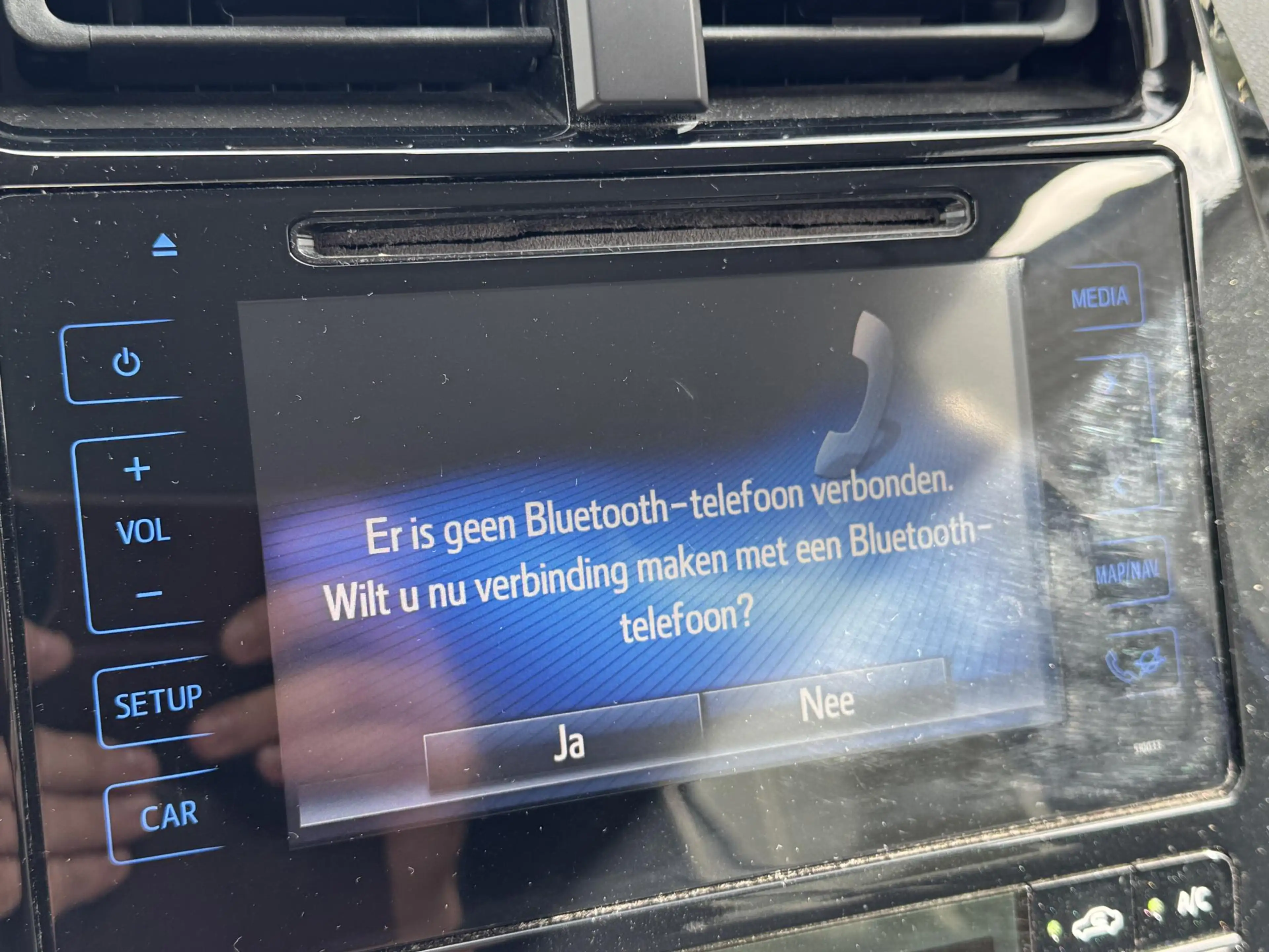 Toyota Prius 1.8 HYBRID FIRST EDITION NAVI STOELVERW AFN-TREKHA — photo 20