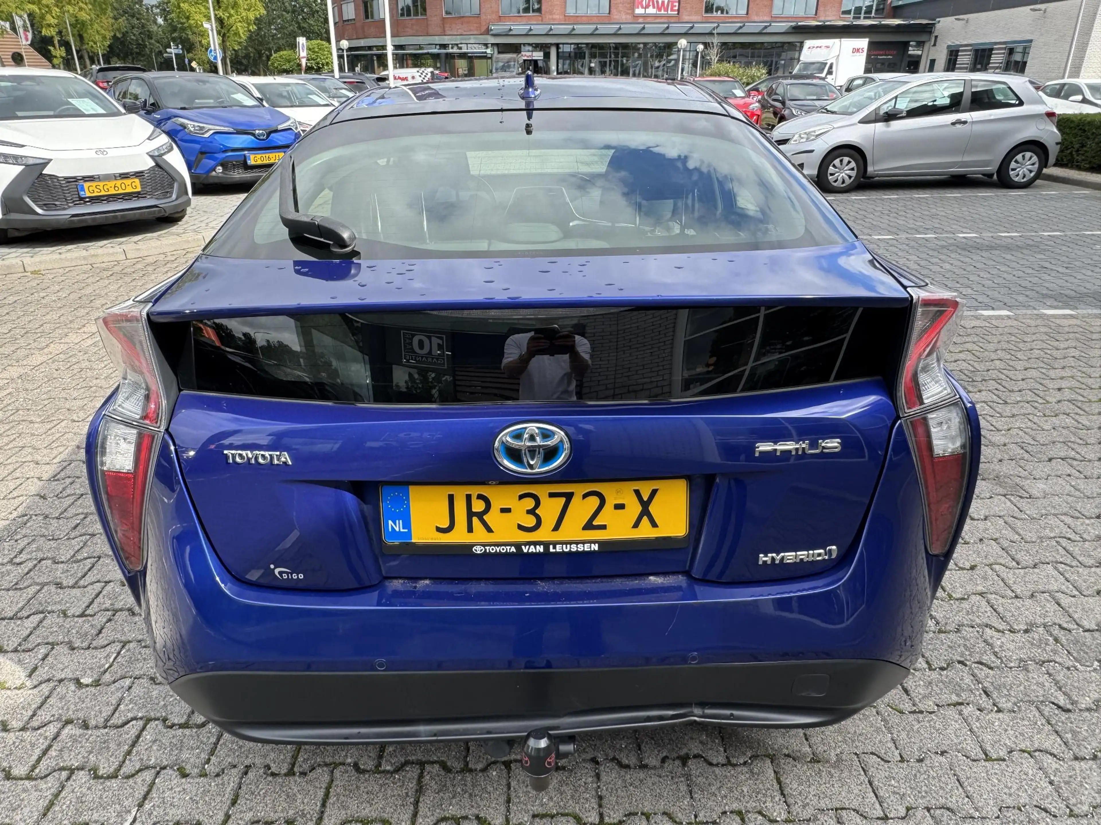 Toyota Prius 1.8 HYBRID FIRST EDITION NAVI STOELVERW AFN-TREKHA — photo 4
