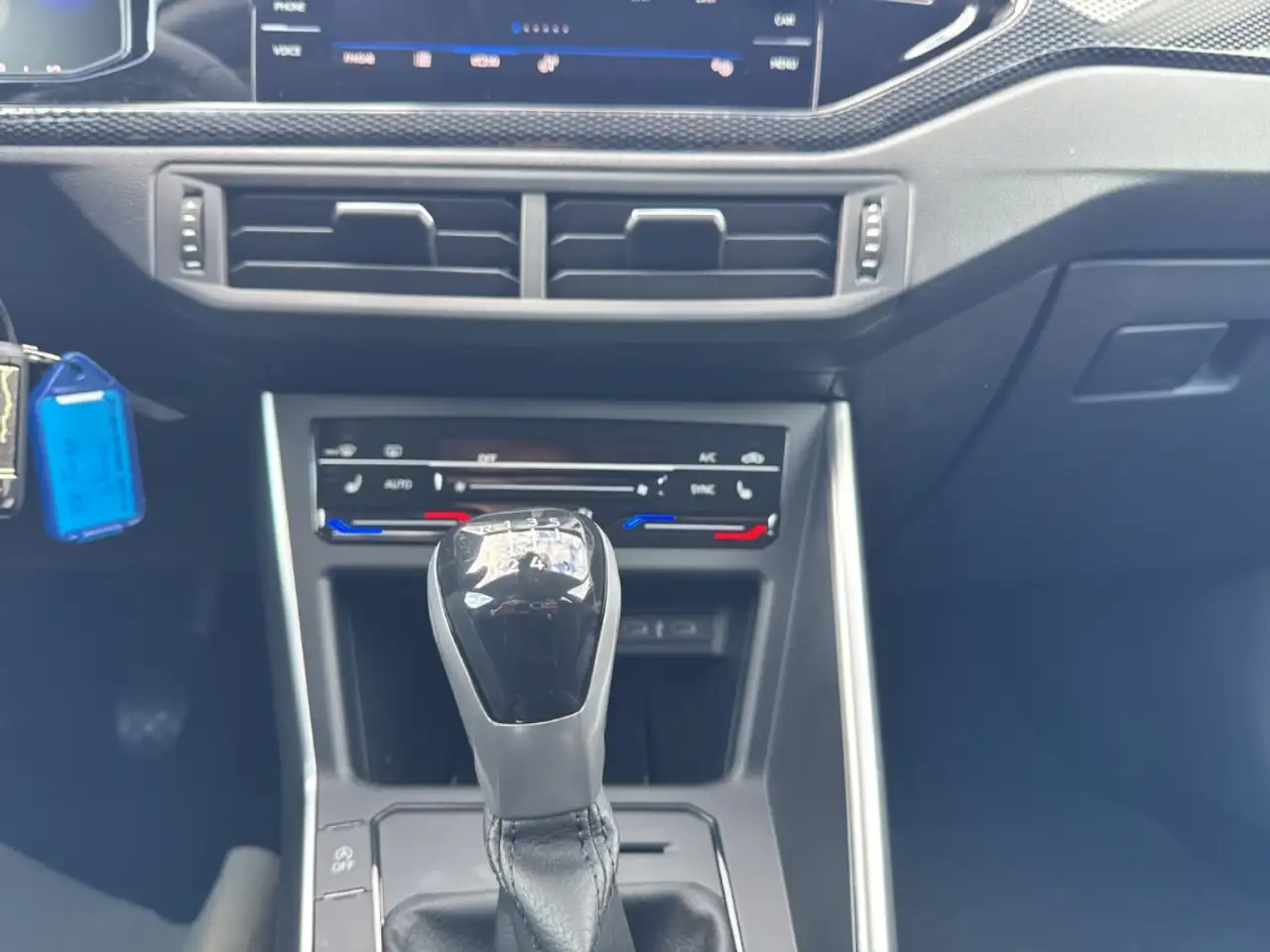Volkswagen Taigo Life 1,0 l TSI Navi Digitales Cockpit LED Blendfre 8