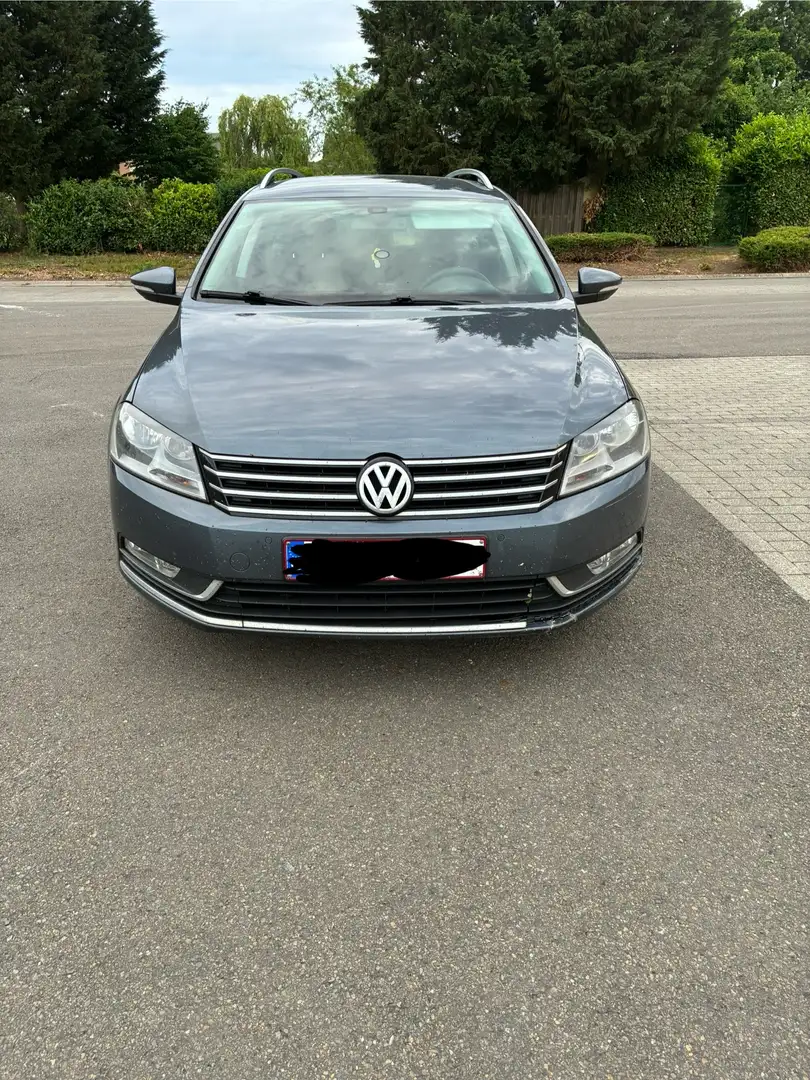 Volkswagen Passat Variant SW 1.6 CR TDi BlueMotion euros 5b Blauw - 2