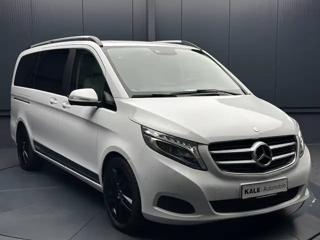 Mercedes-Benz 250 view 7