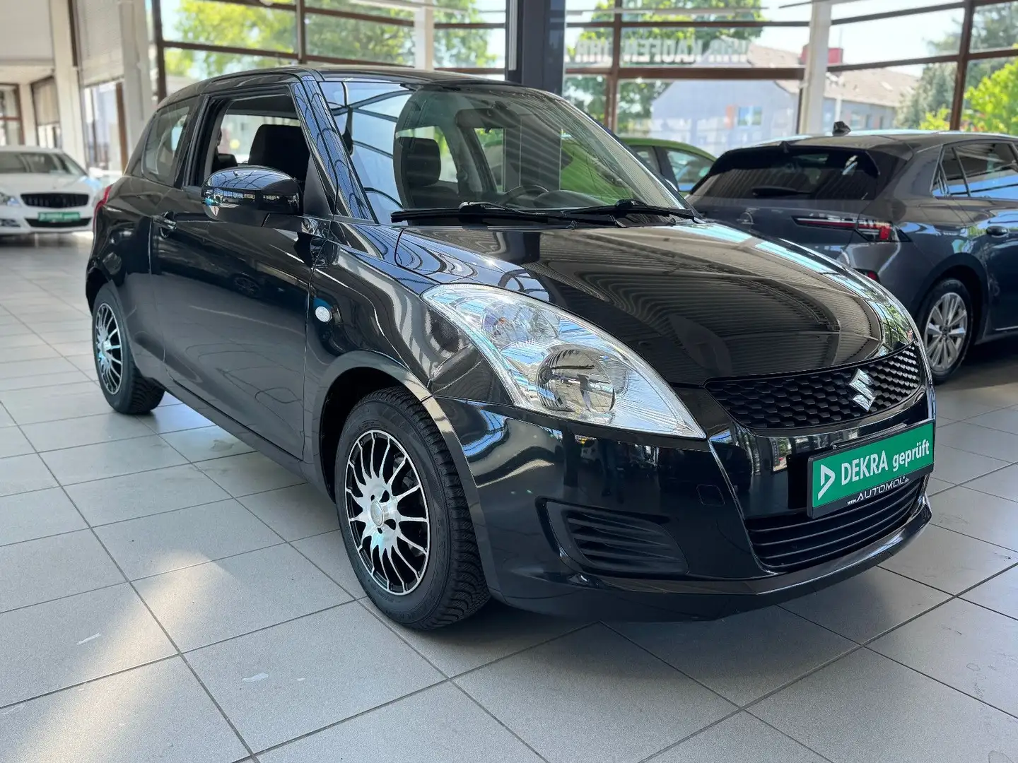 Suzuki Swift 1.2 *LM*Klima* uvm. Schwarz - 2
