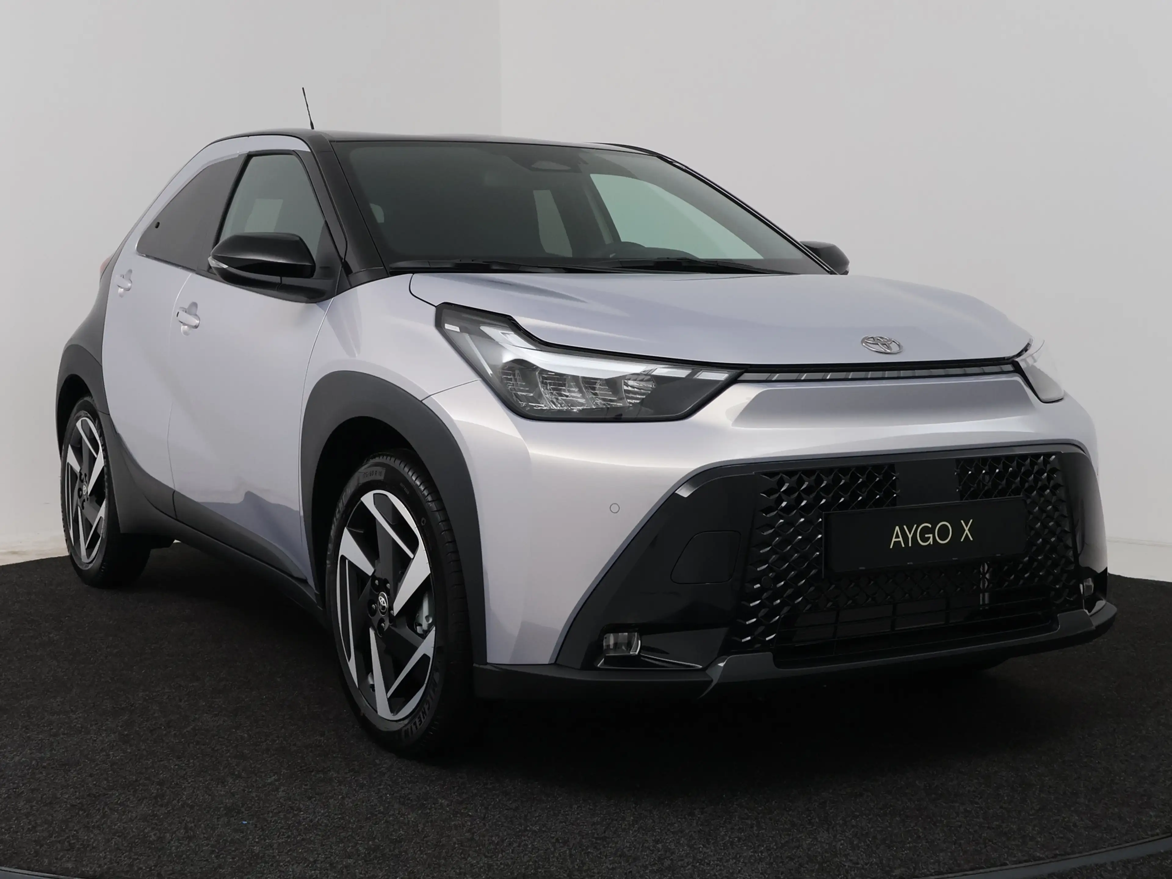 Toyota Aygo X Hybrid 115 envy IVN 1595418 — photo 15