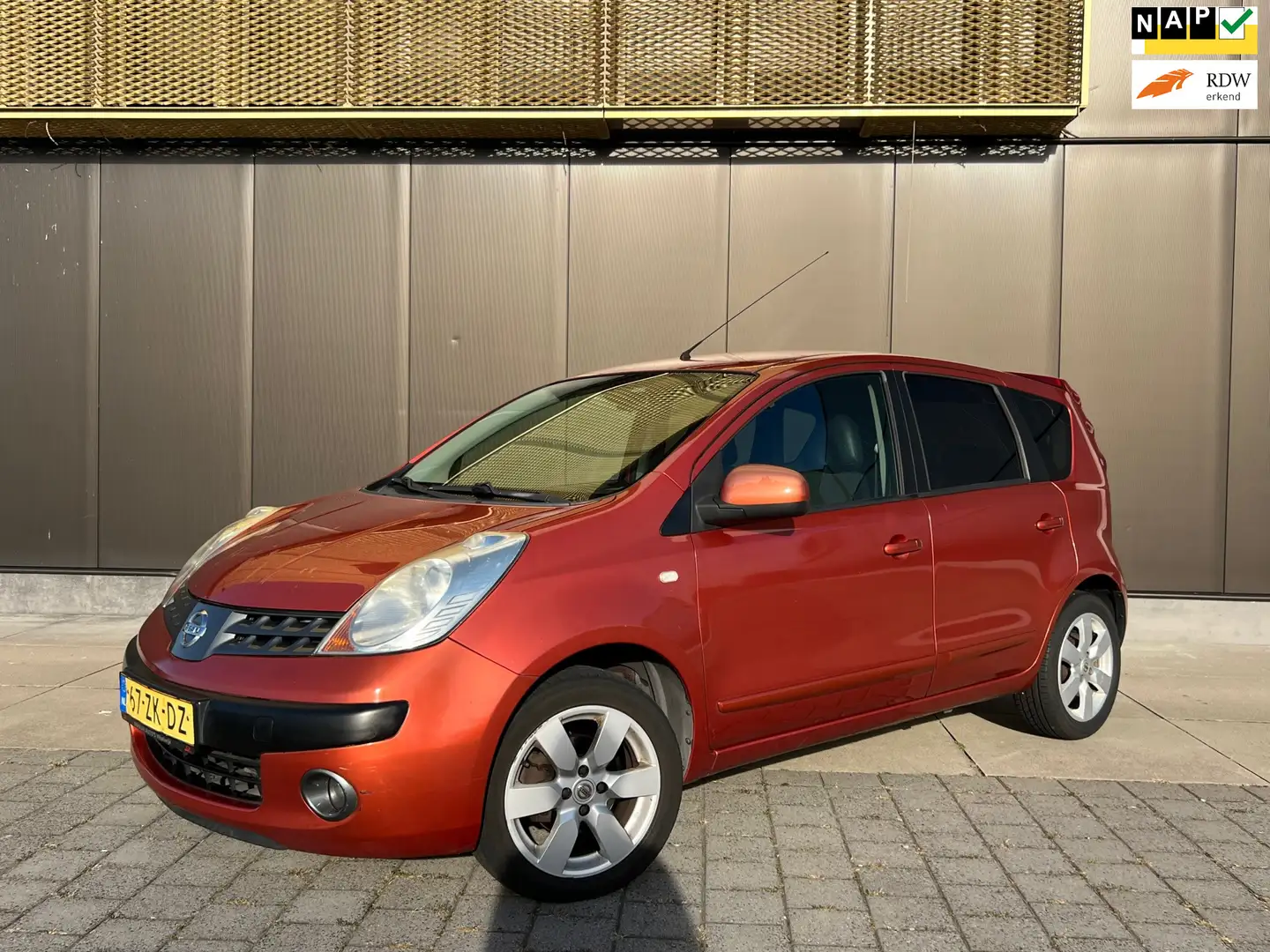 Nissan Note 1.6 Tekna | Airco | Carplay | Nwe APK | Lage KM | Orange - 1
