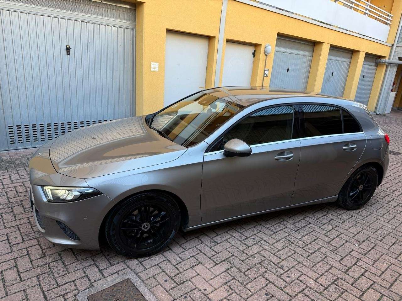 2019 Mercedes Benz A 180