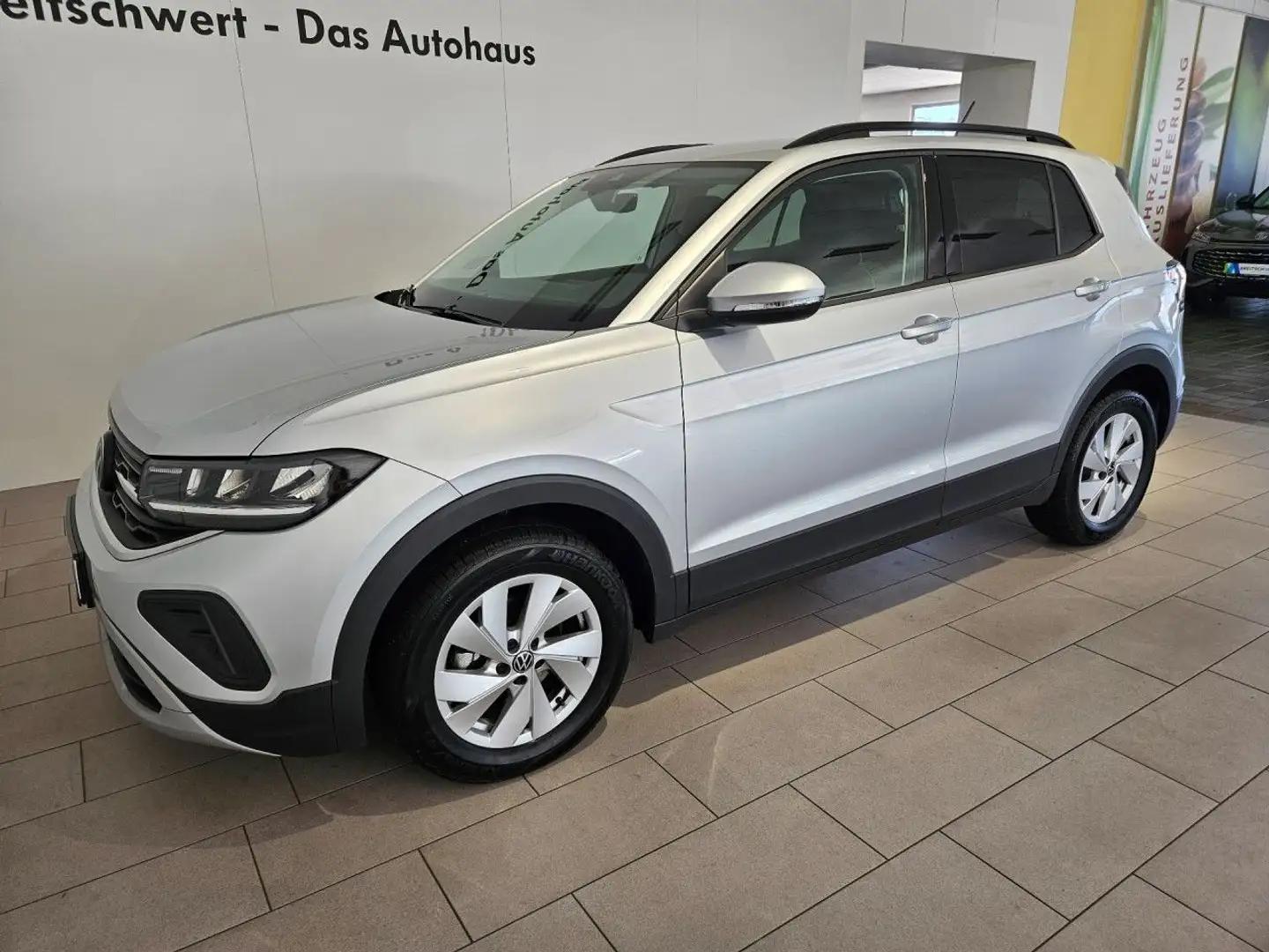 Volkswagen T-Cross 1.0 TSI Life DSG AHK LED Navi RFK ACC DAB+ Silber - 2