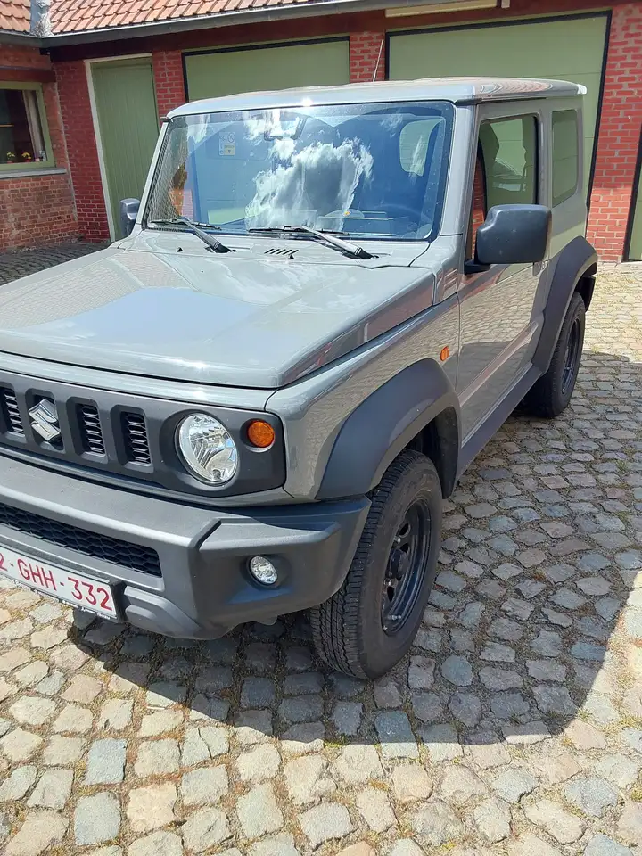 Suzuki Jimny 2024