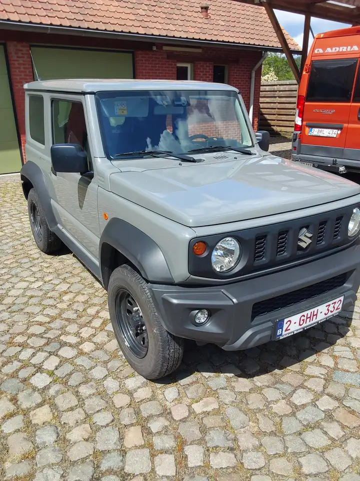 Suzuki Jimny 2024