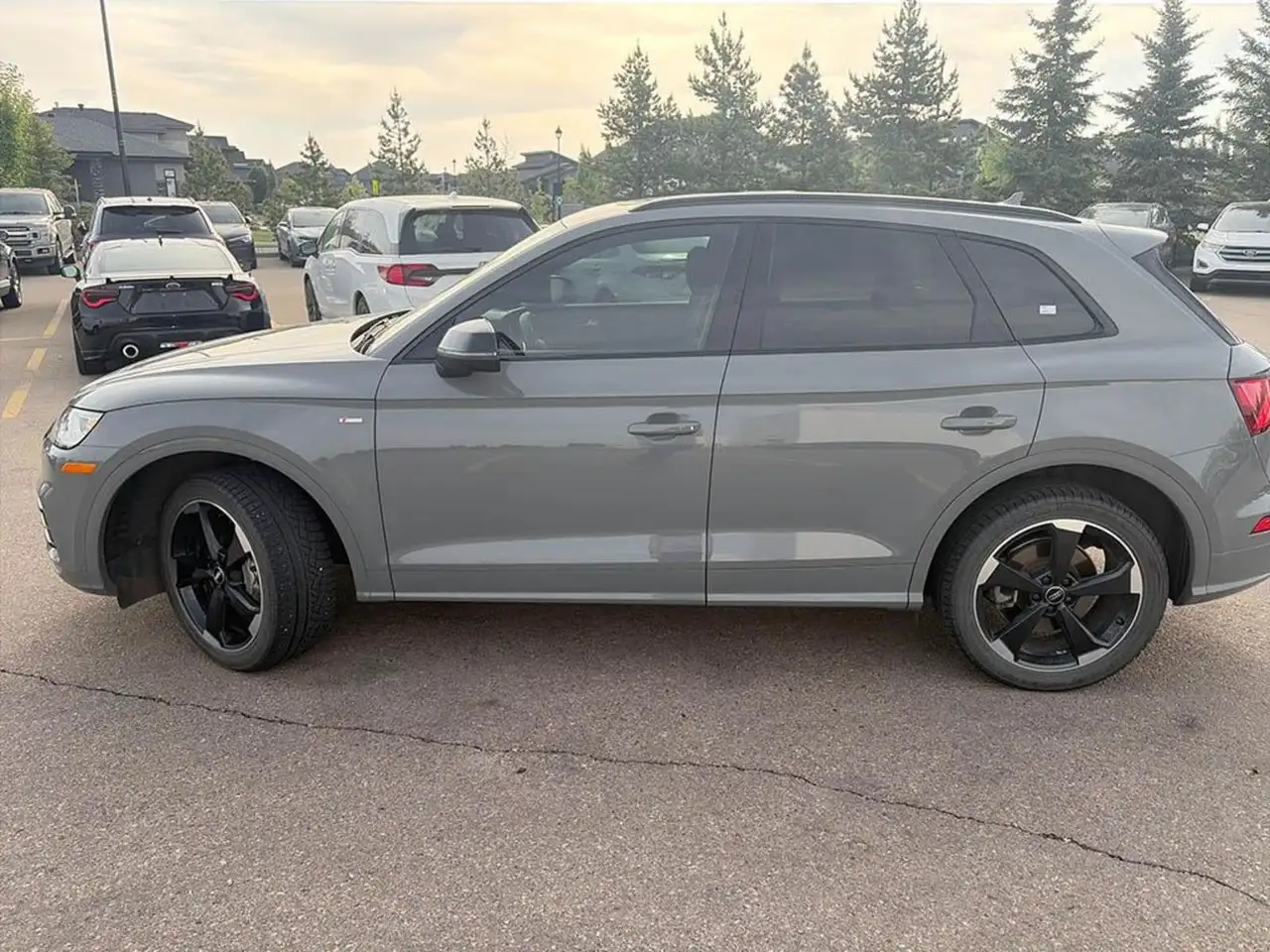 Audi Q5 снимка Audi Q5