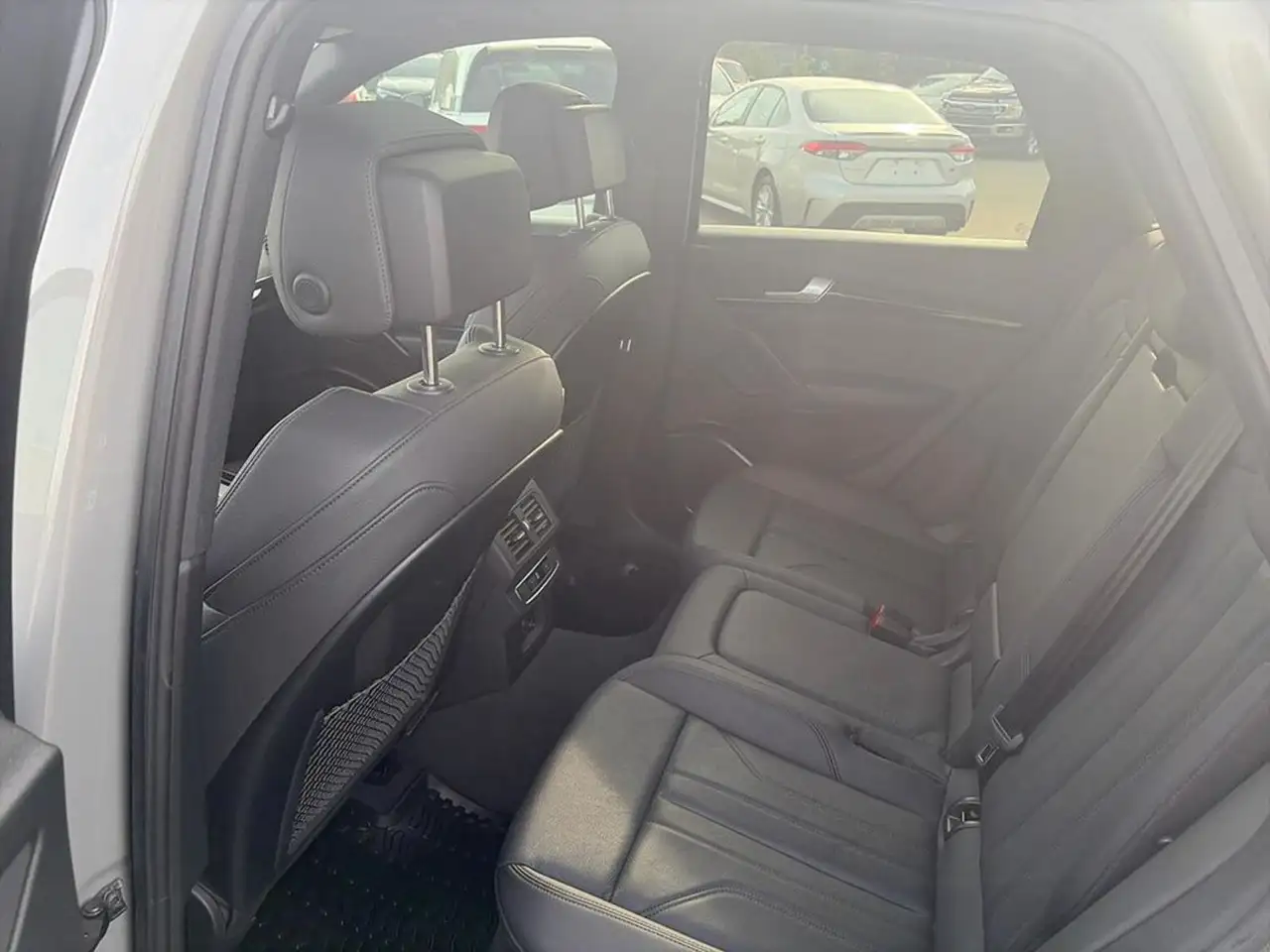 Audi Q5 снимка Audi Q5
