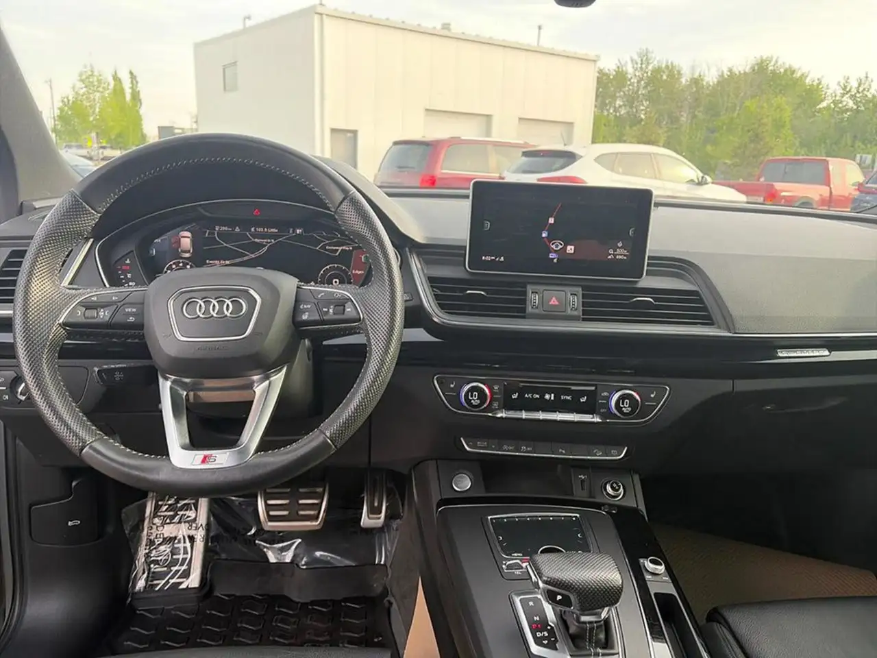 Audi Q5 снимка Audi Q5