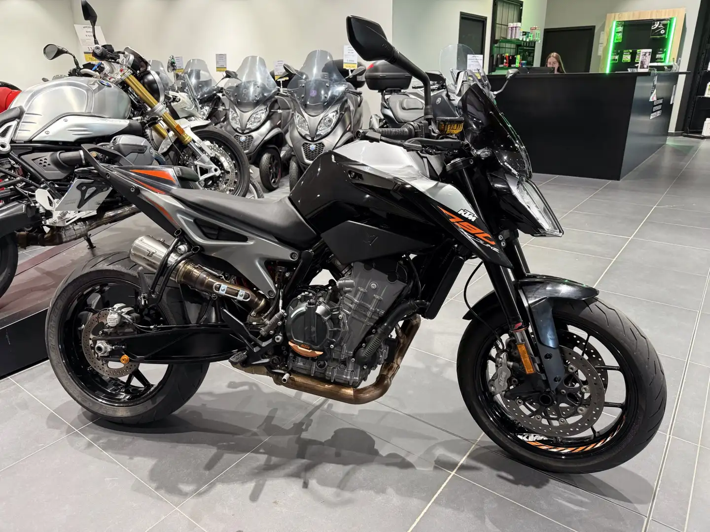 KTM 790 Duke Noir - 2
