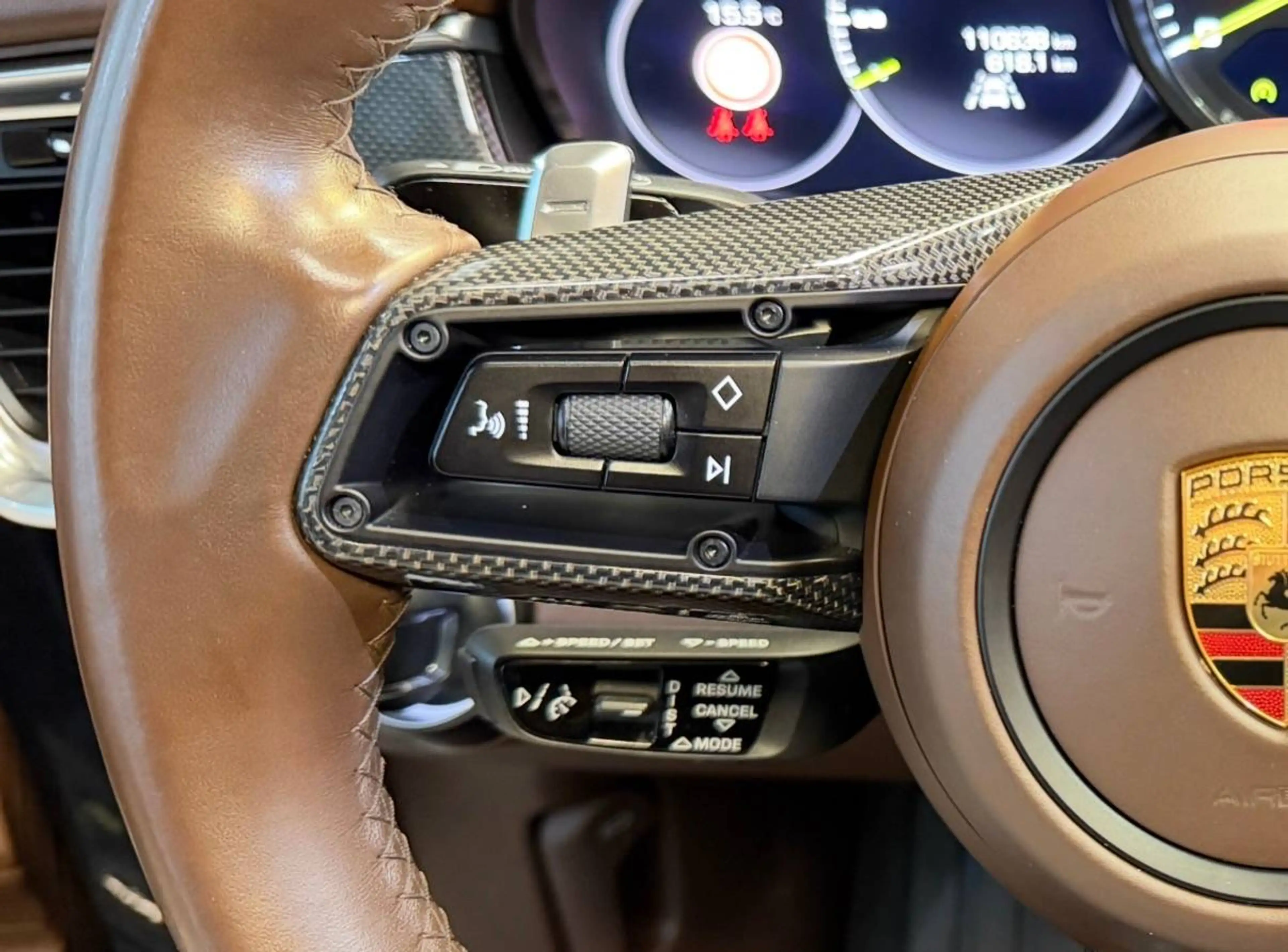 Porsche Panamera 4 S E-Hybrid — photo 15