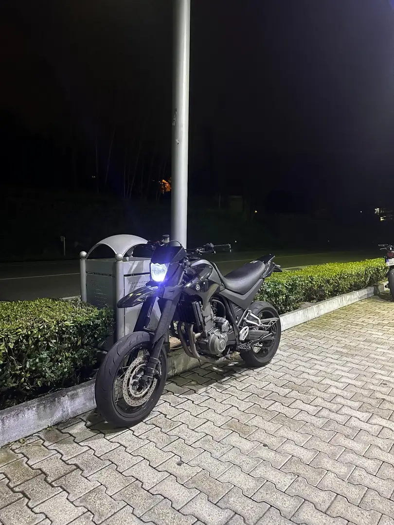Yamaha XT 660 Negro - 1