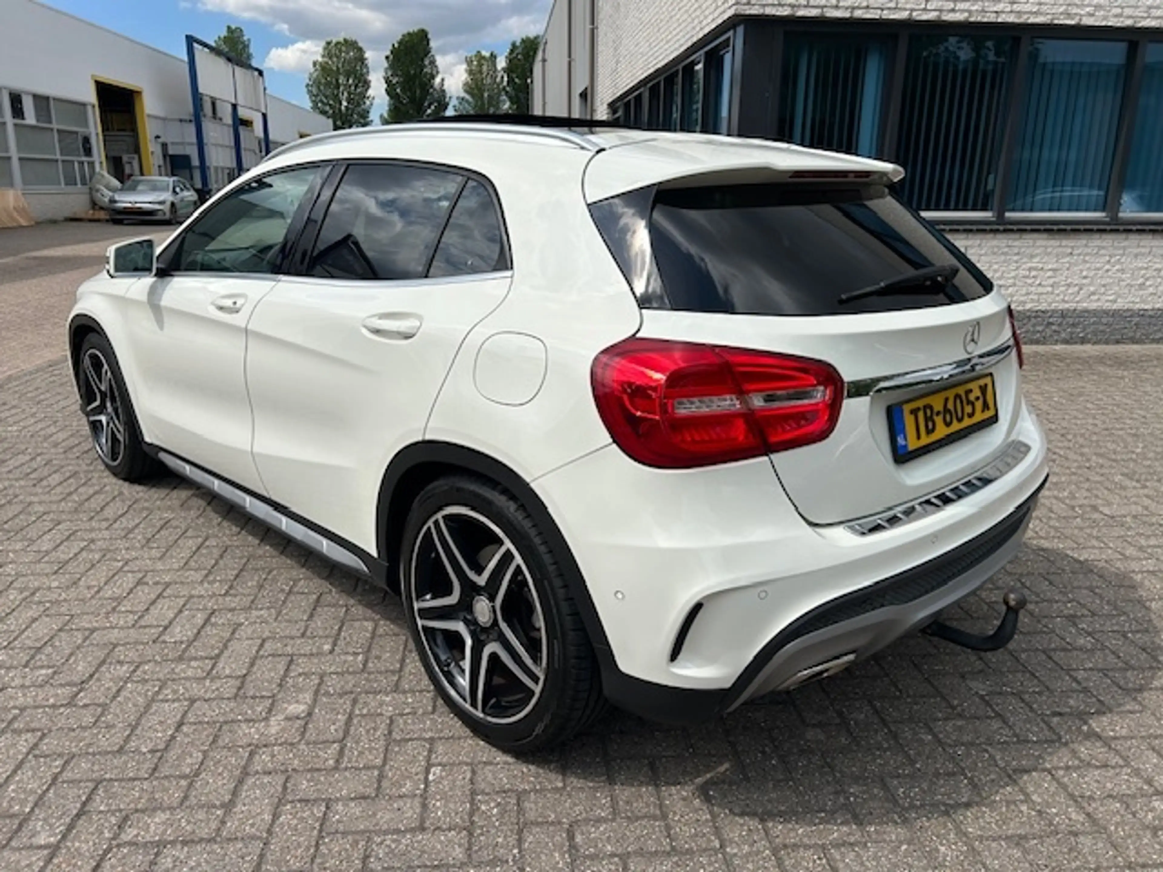Mercedes-Benz GLA 200 AMG Prestige PANO STOELVW CAMERA TRHK — photo 6