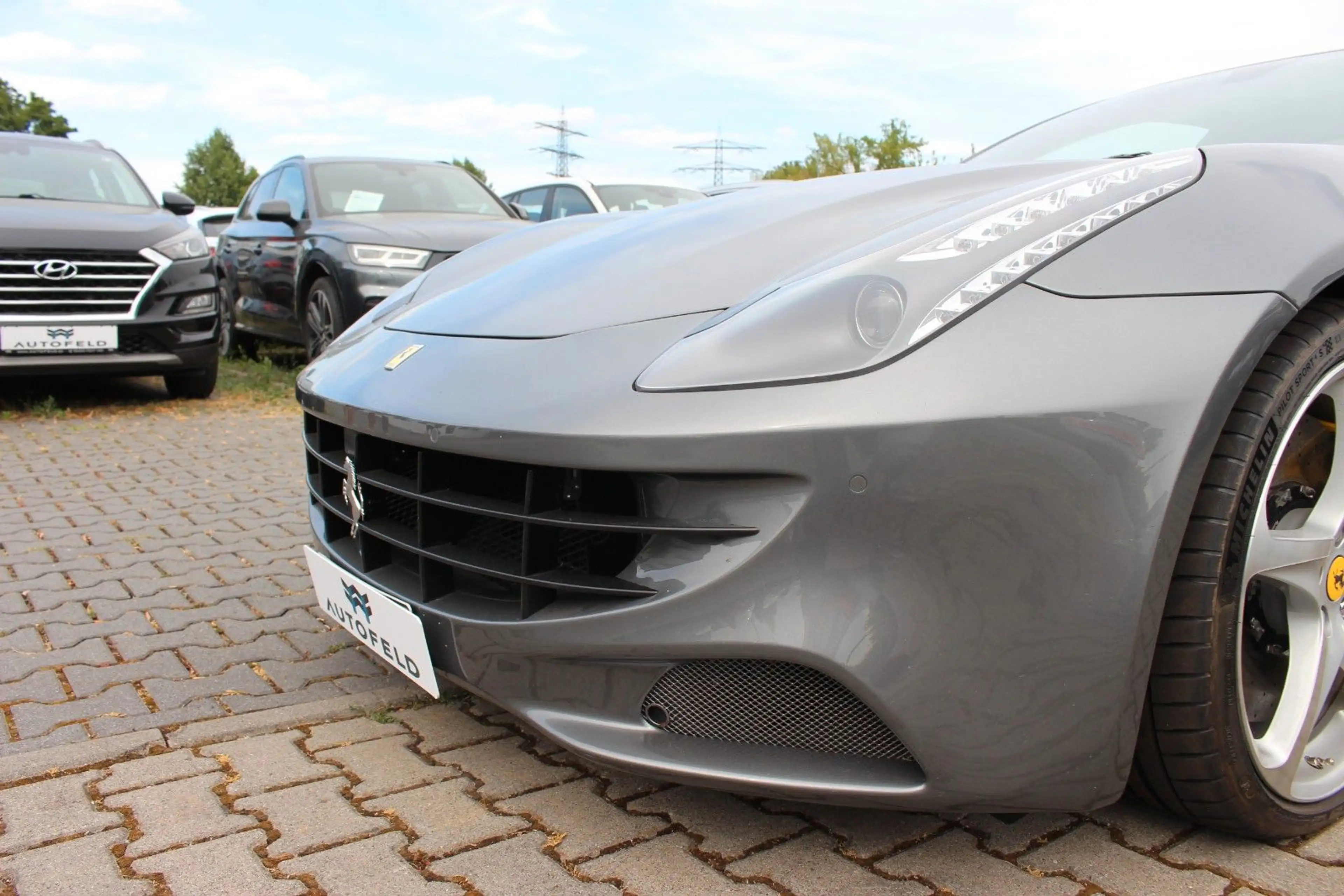 Ferrari FF 6,3 V12 4x4/VOLL SH/LEDER/ — photo 8