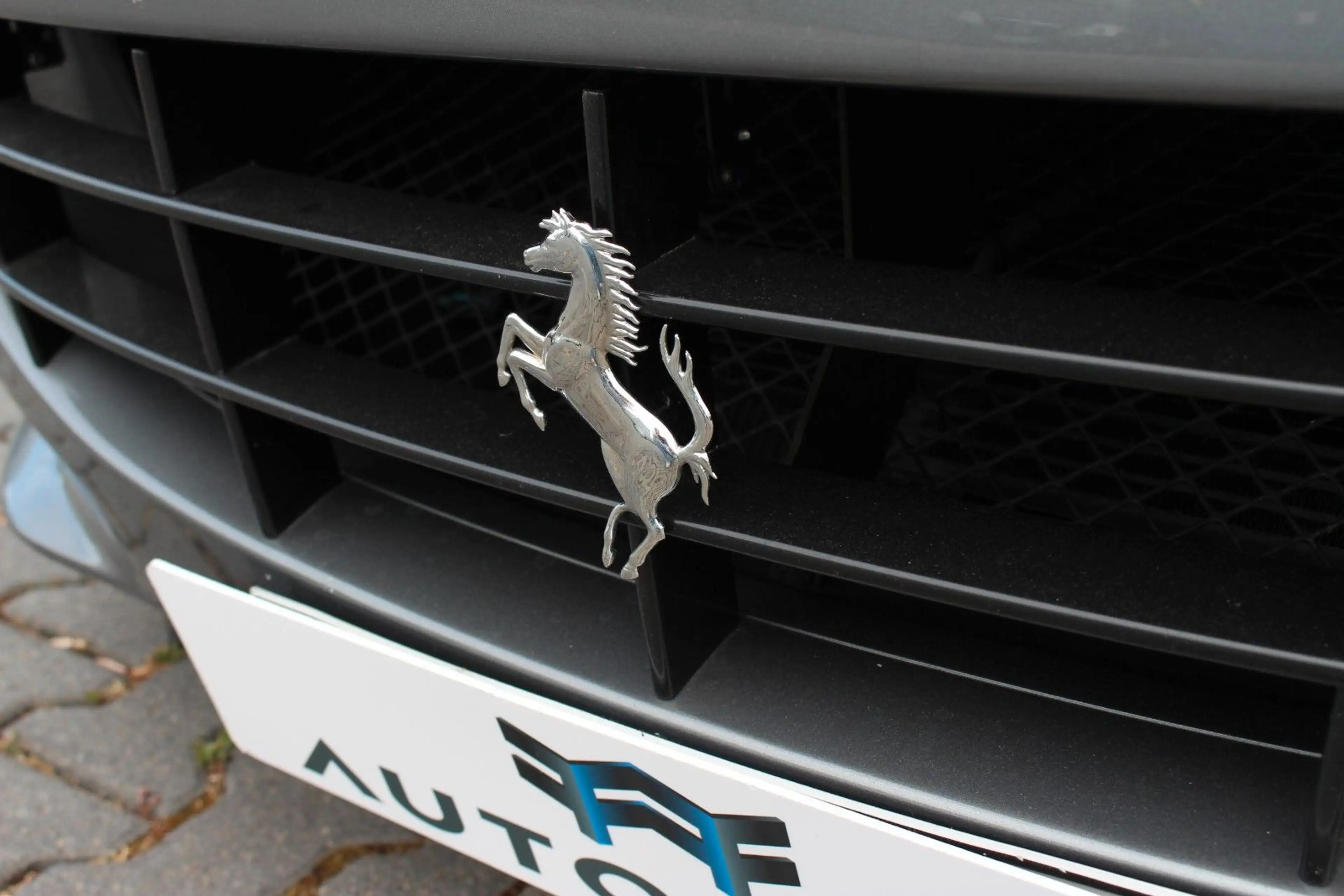 Ferrari FF 6,3 V12 4x4/VOLL SH/LEDER/ — photo 10