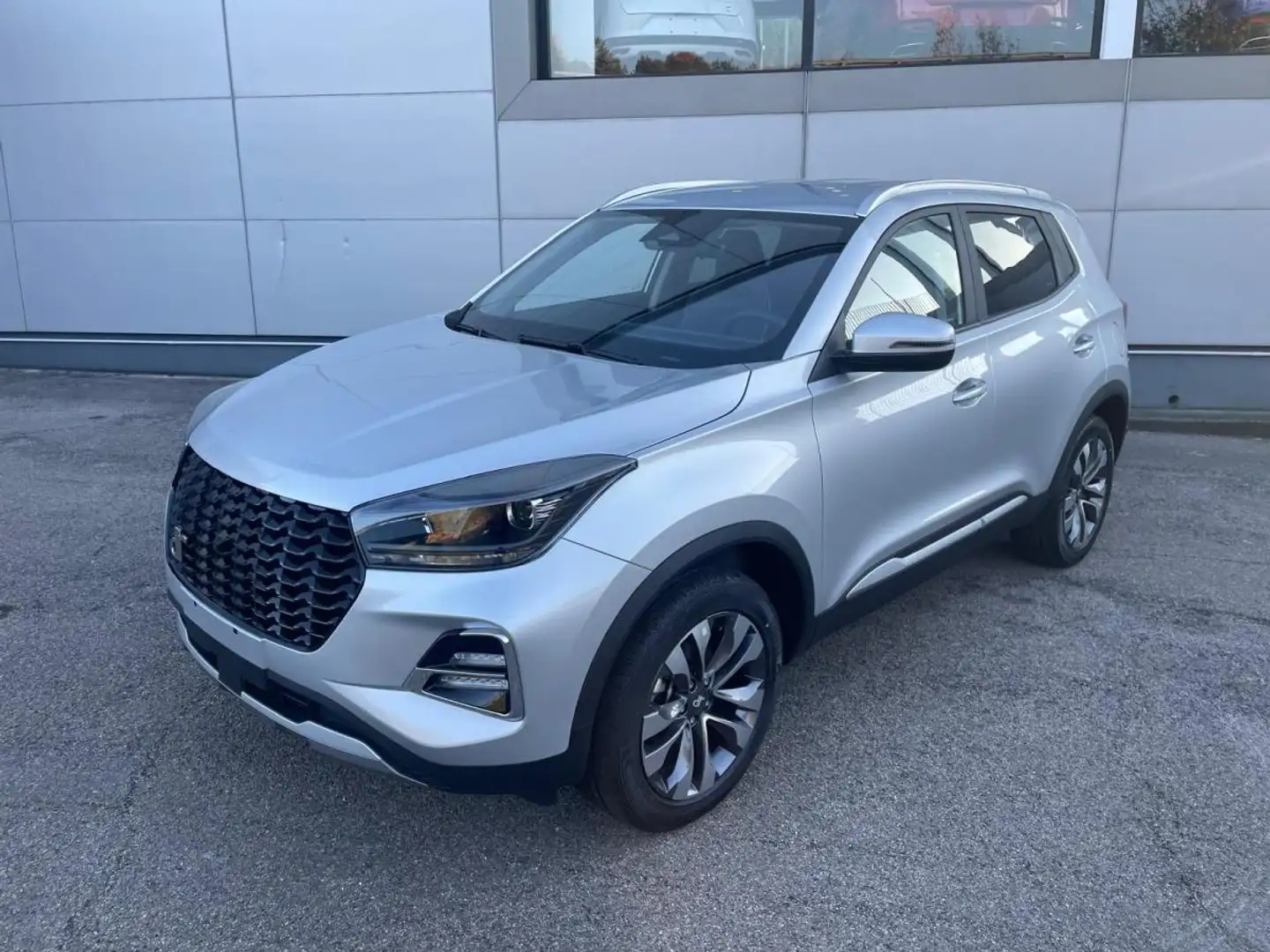 DR Automobiles DR5.0 dr 5.0 1.5 Comfort Grau - 1