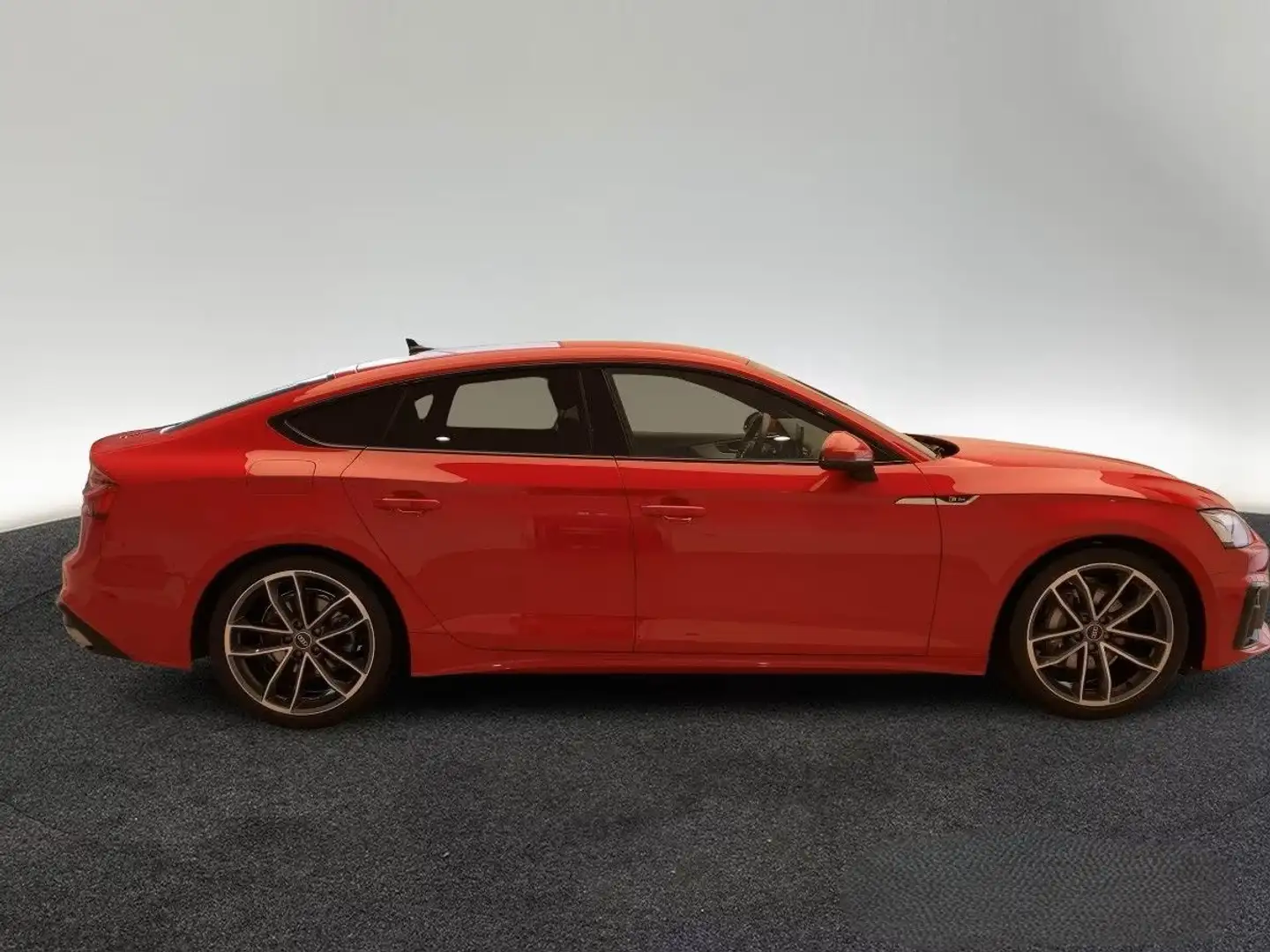 Audi A5 40 TFSI 204 S tronic 7 Quattro S Line Rouge - 2