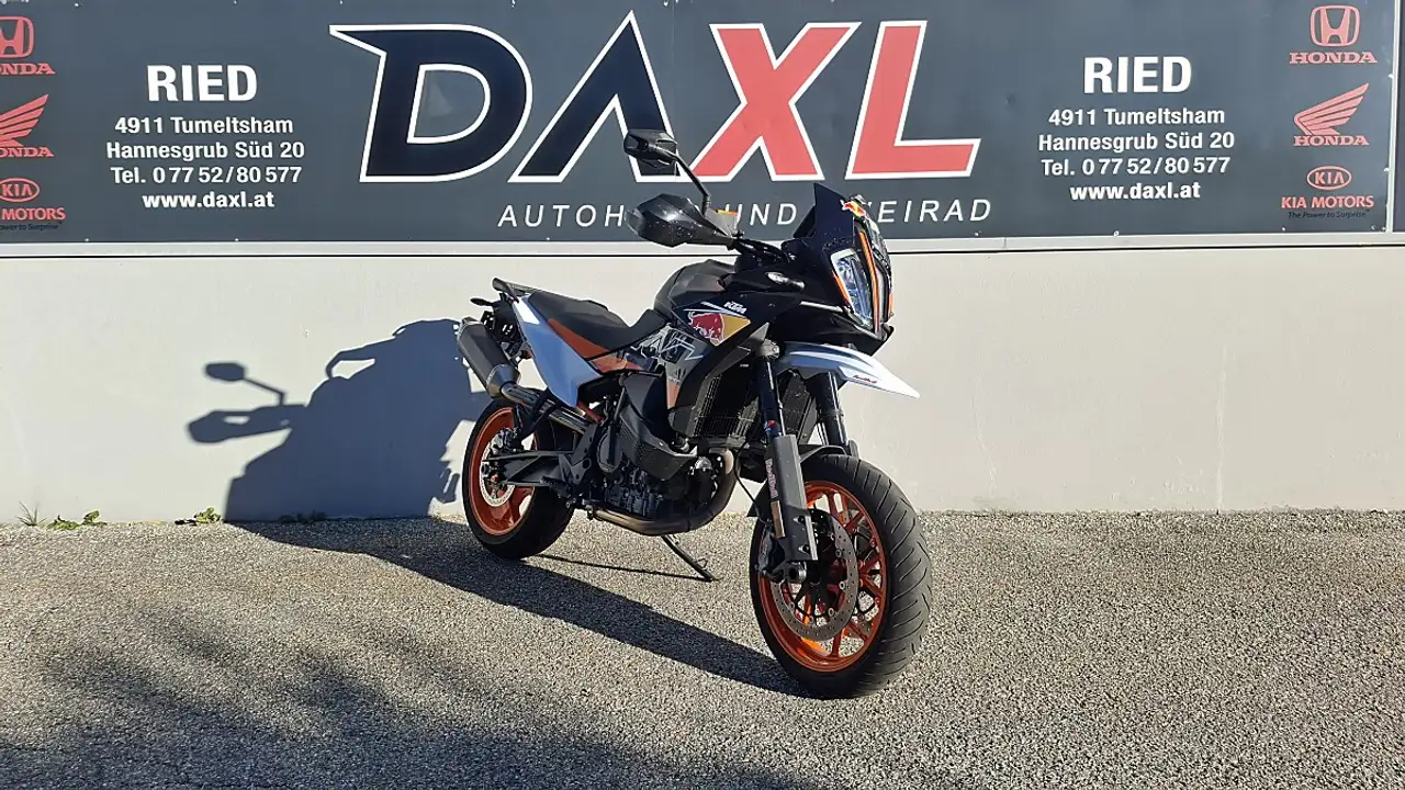 KTM