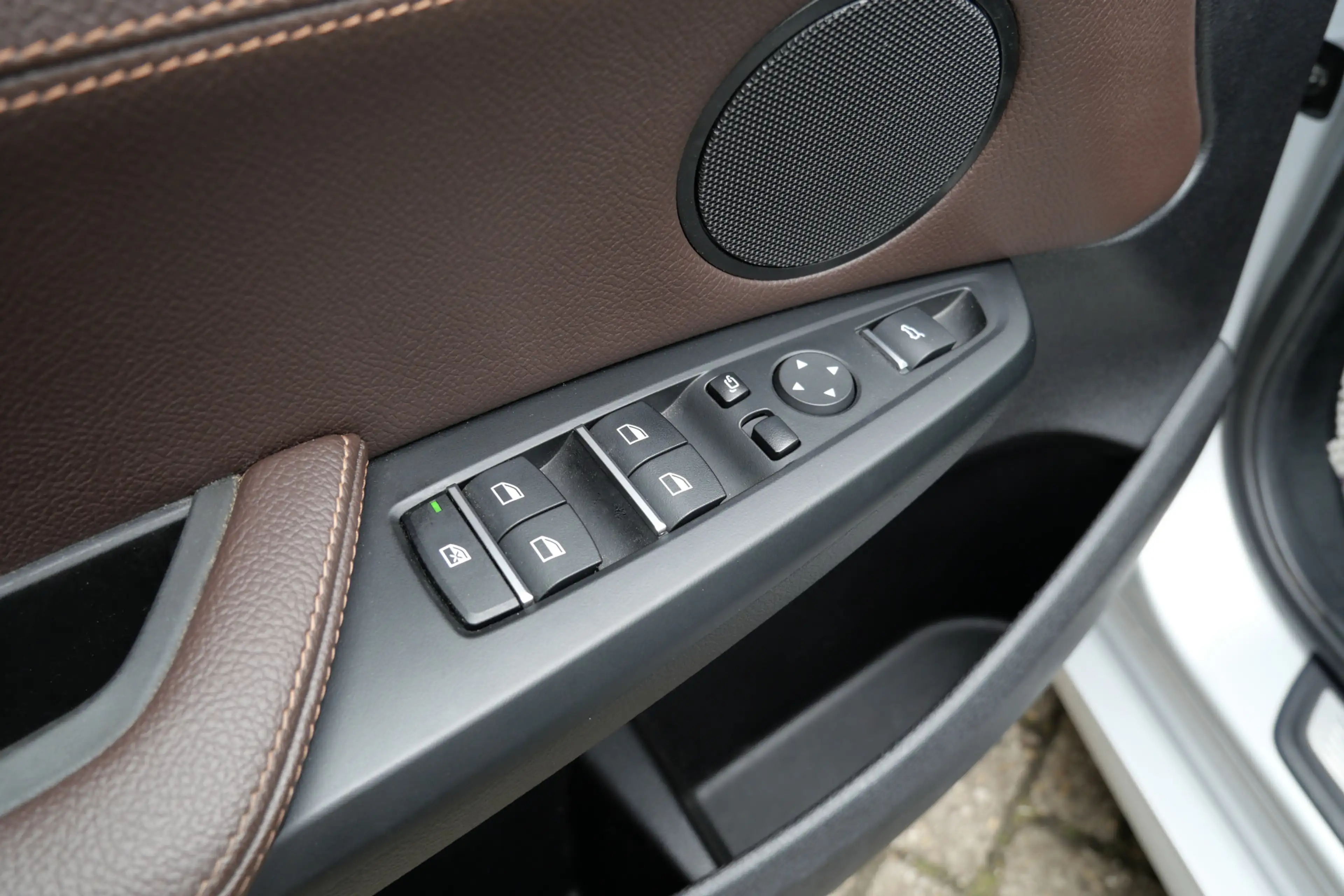 BMW X4 xDrive20i High Executive M Sport Edition | NL-Auto — photo 36
