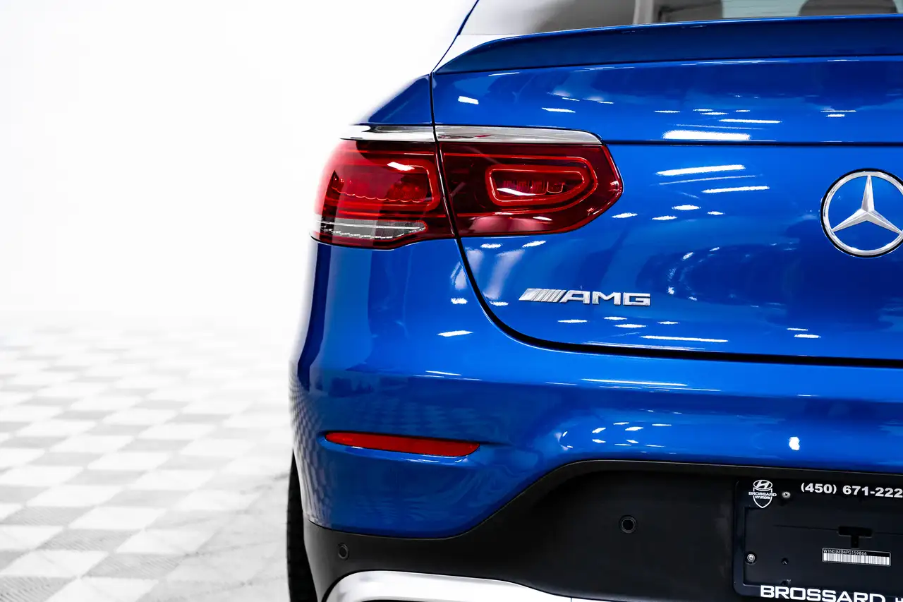 Mercedes-Benz GLC снимка Mercedes-Benz GLC