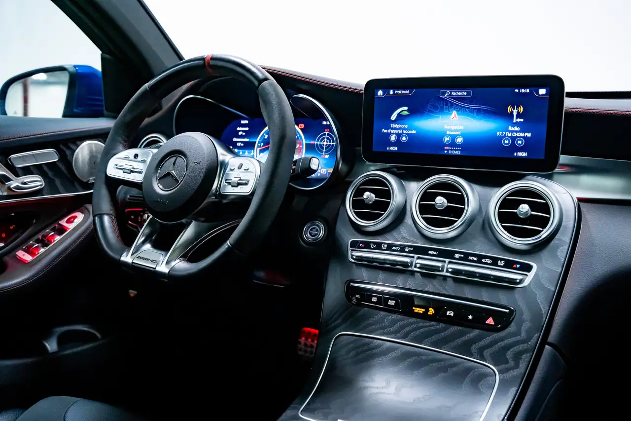 Mercedes-Benz GLC снимка Mercedes-Benz GLC