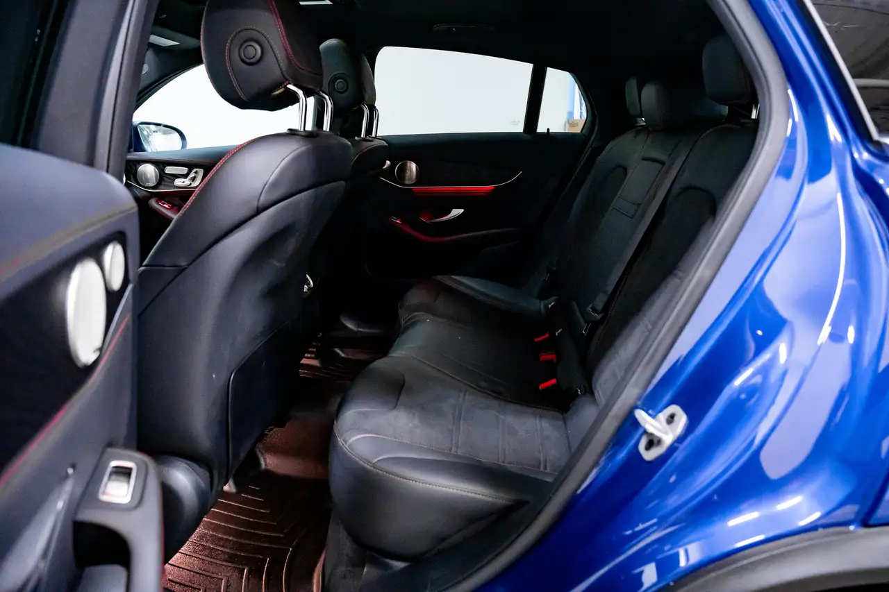 Mercedes-Benz GLC снимка Mercedes-Benz GLC