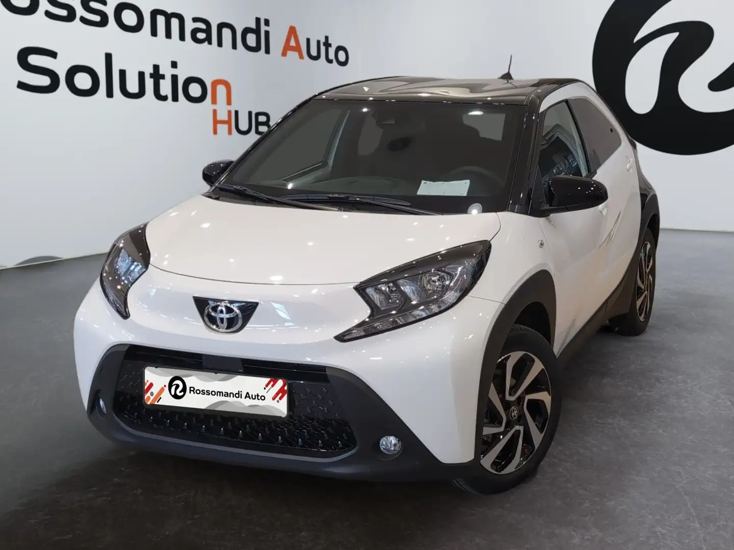 Toyota Aygo X Trend 1.0 72 CV *Km 0* Weiß - 1