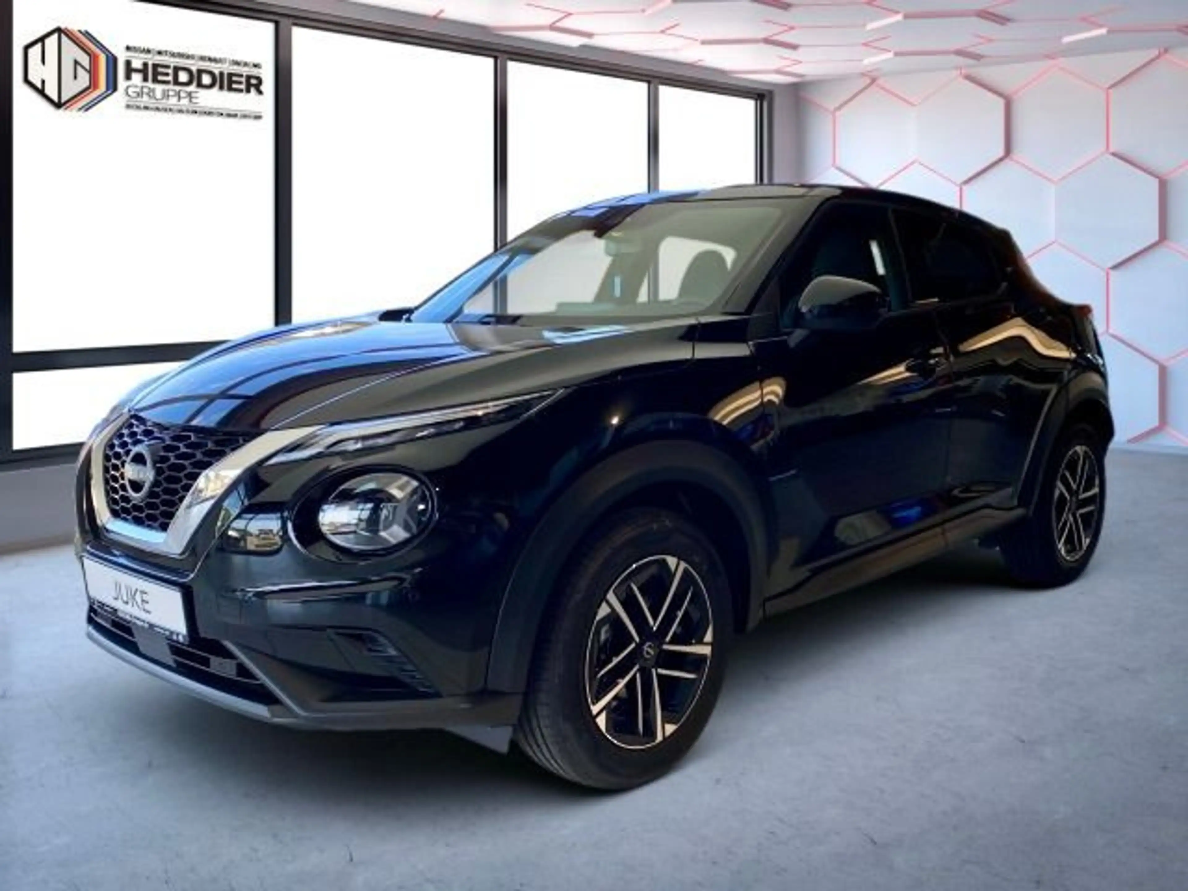 Nissan Juke 1.0 DIG-T N-Connecta Automatik *LED*SHZ*PDC
