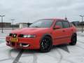 SEAT Leon 1.8-20VT Sport 500PK Rood - thumbnail 1