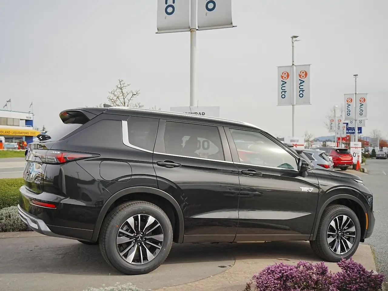 Mitsubishi Outlander снимка Mitsubishi Outlander