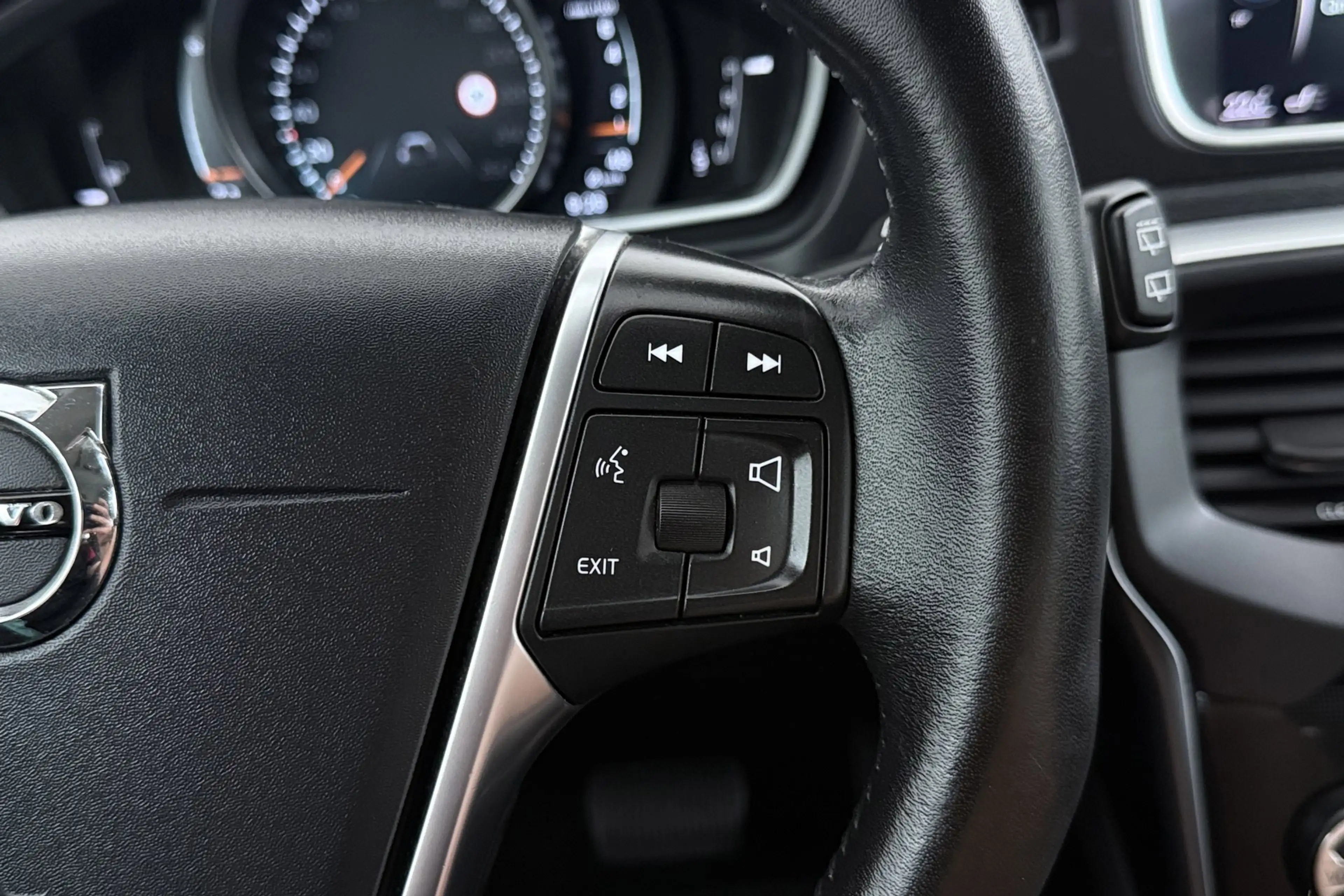Volvo V40 1.5 T3 Inscription | Trekhaak | Dealer Ond. | Keyl — photo 32