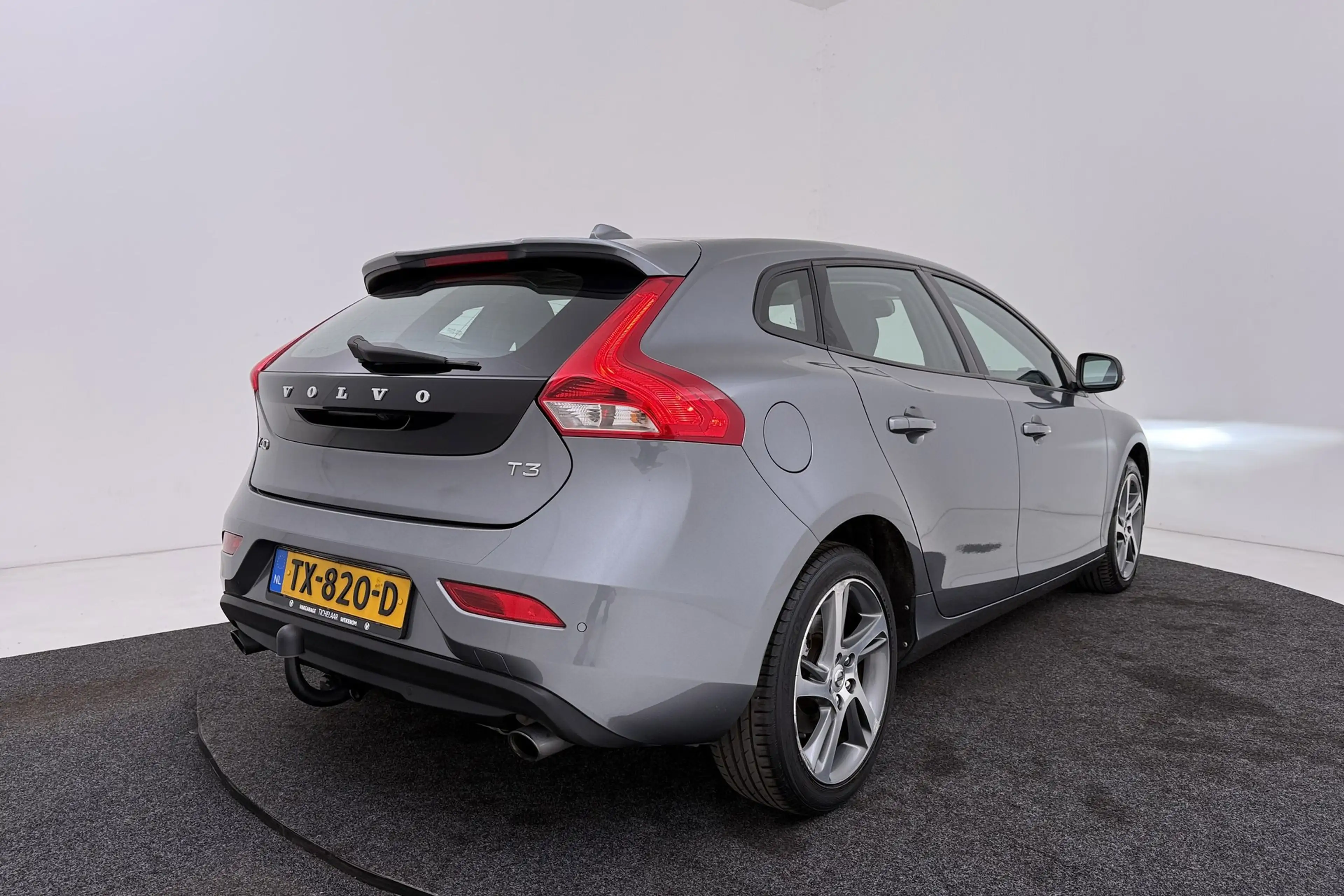 Volvo V40 1.5 T3 Inscription | Trekhaak | Dealer Ond. | Keyl — photo 43