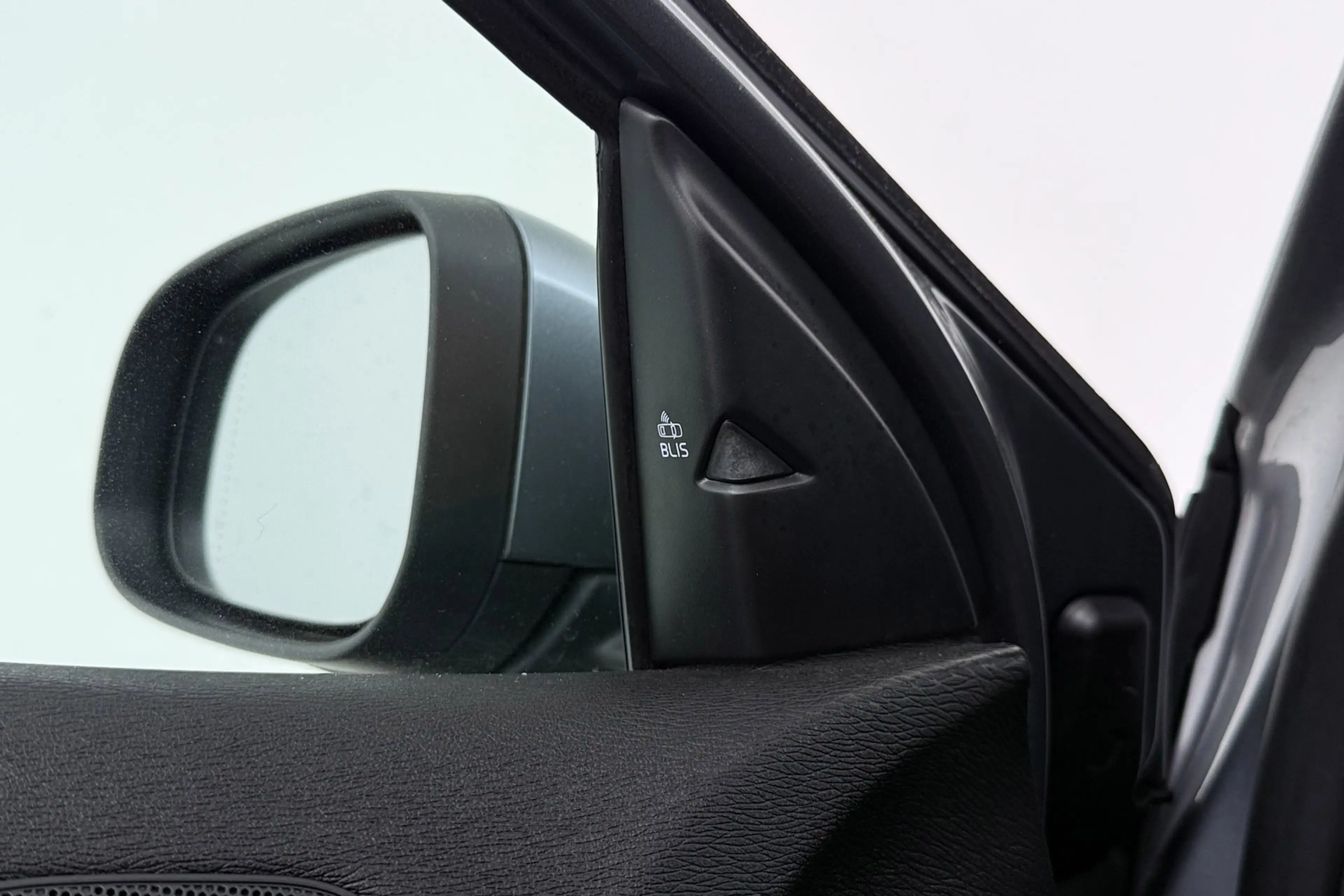 Volvo V40 1.5 T3 Inscription | Trekhaak | Dealer Ond. | Keyl — photo 35