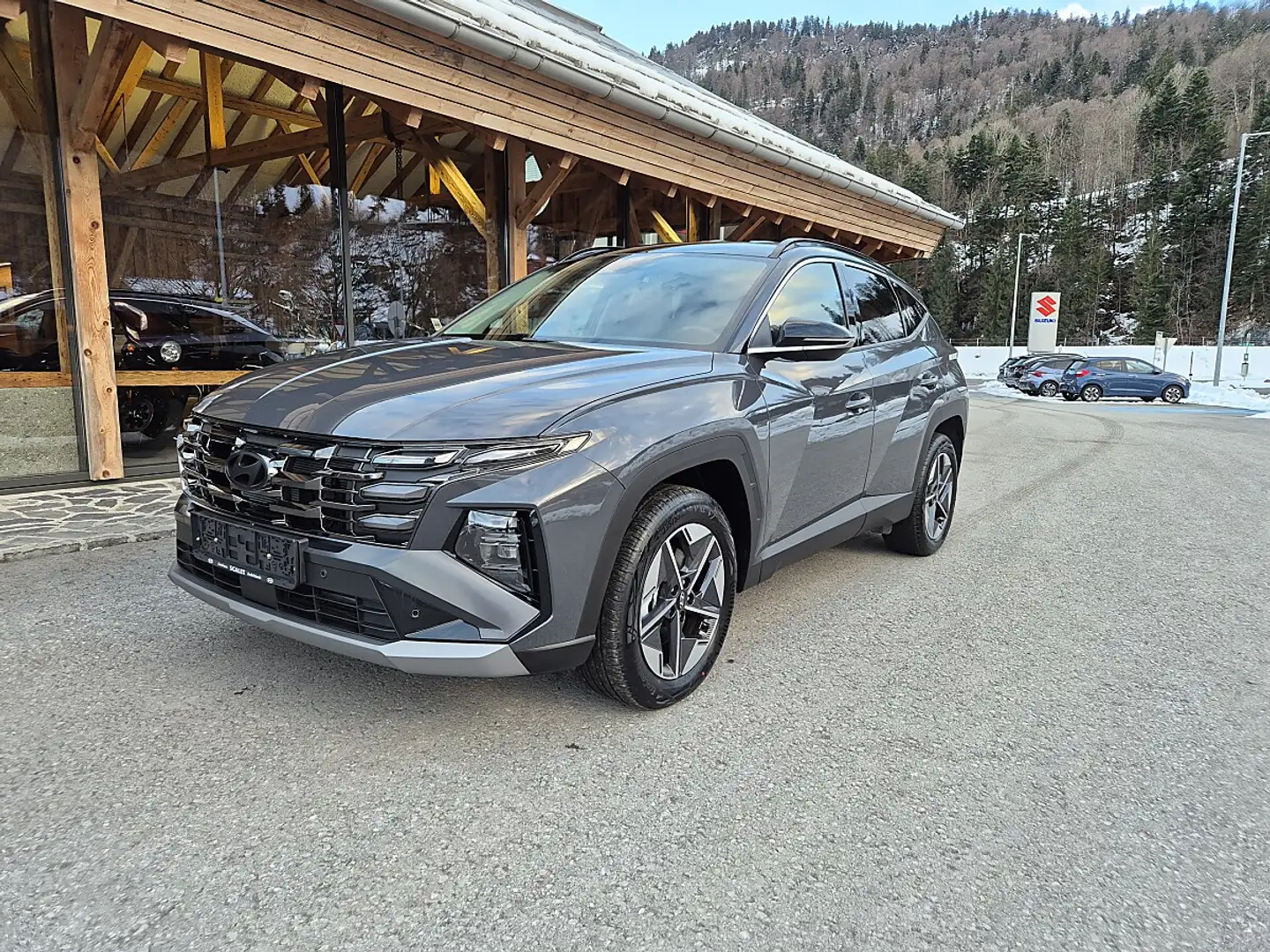 Hyundai TUCSON Tucson 1,6 T-GDI PHEV 4WD Go Plus Aut. Grau - 1