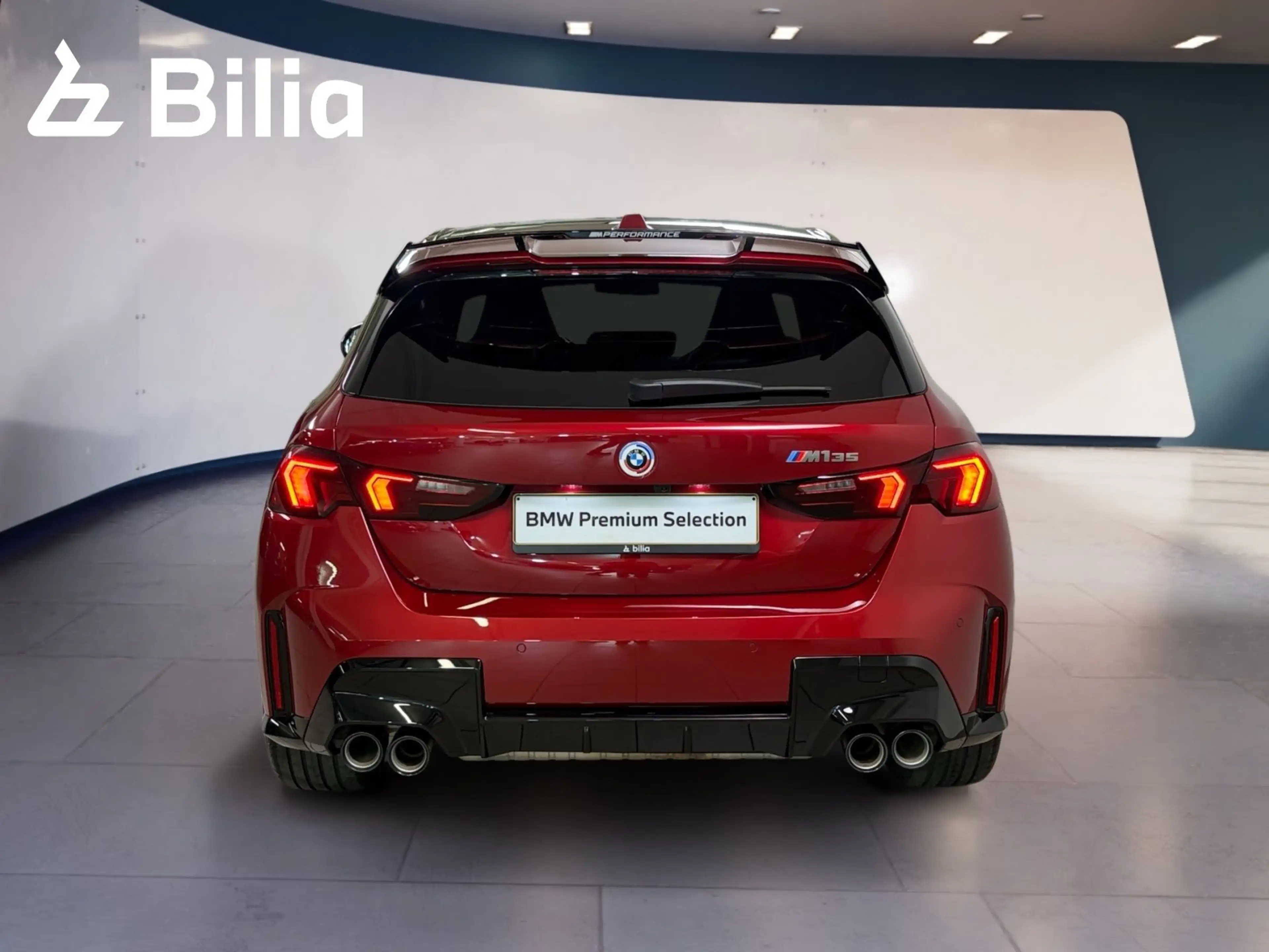 BMW 135 M135 xDrive — photo 3